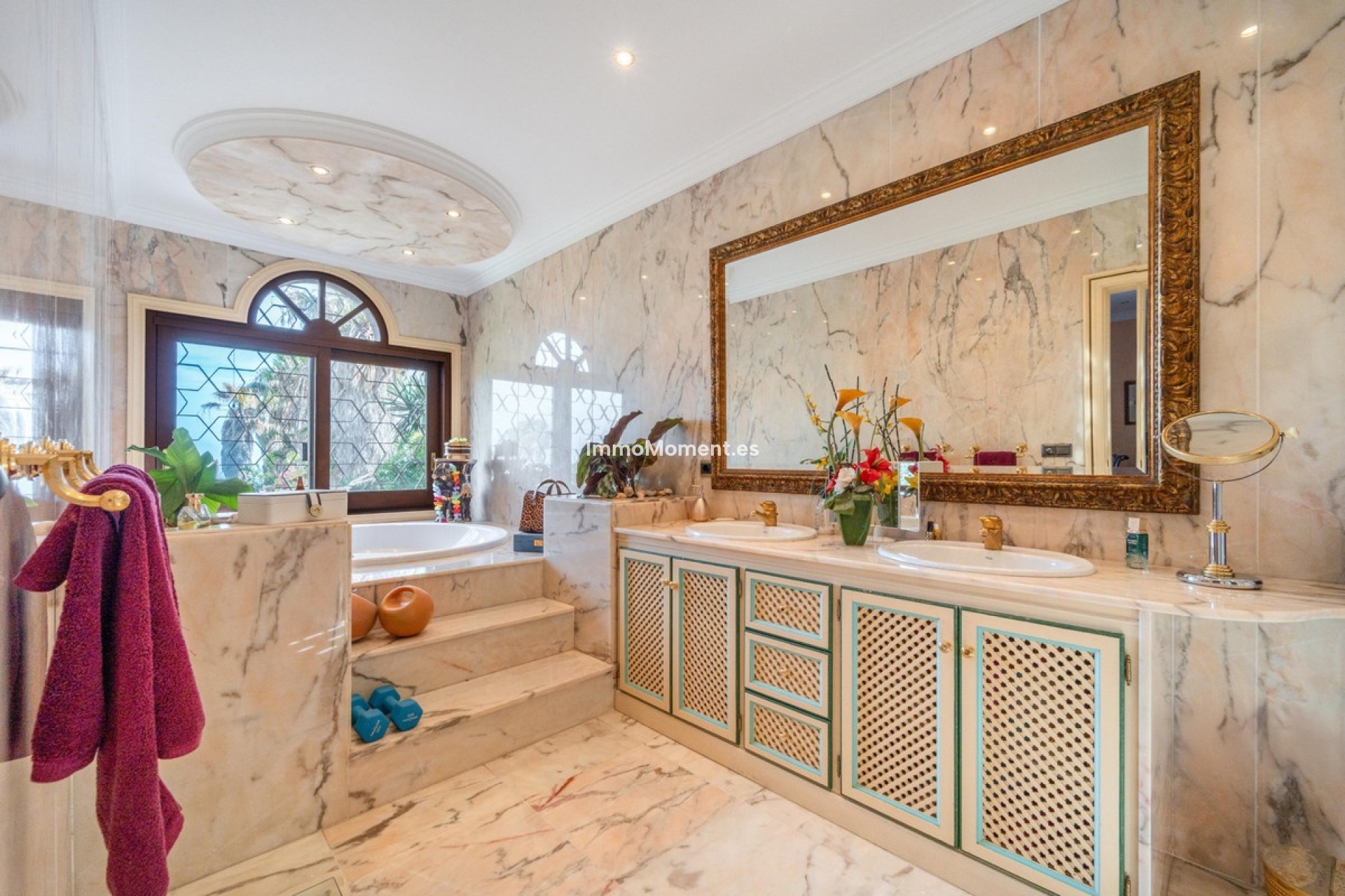 Bestaande woning - Villa - Estepona  - Estepona Centro