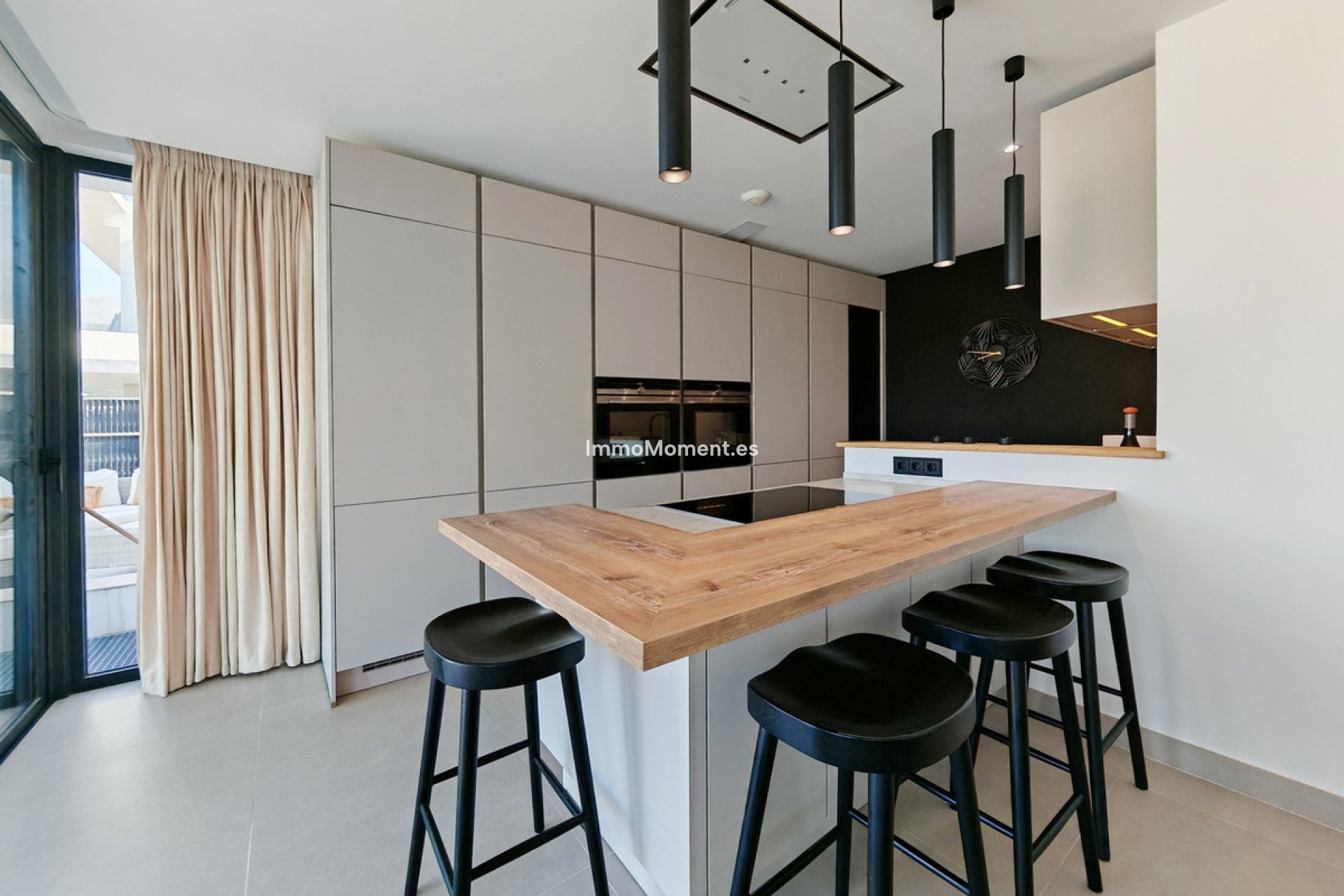 Bestaande woning - Villa - Estepona  - Estepona Centro