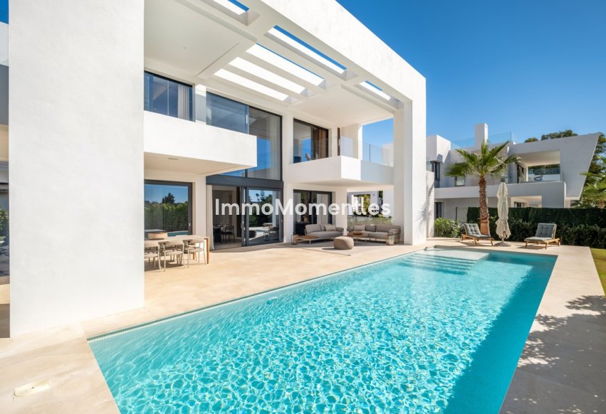 Bestaande woning - Villa - Estepona  - Estepona Centro