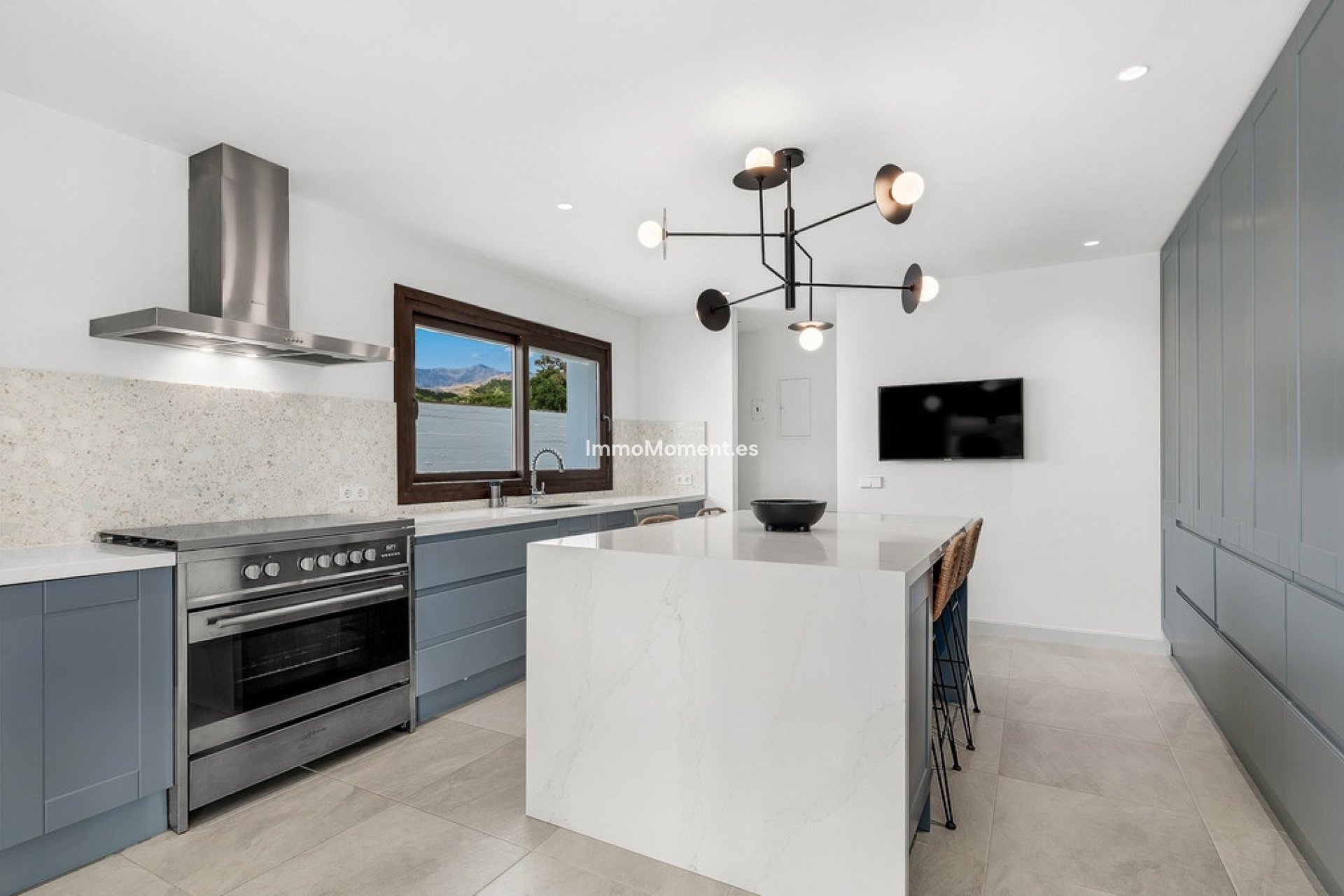 Bestaande woning - Villa - Estepona  - Estepona Centro