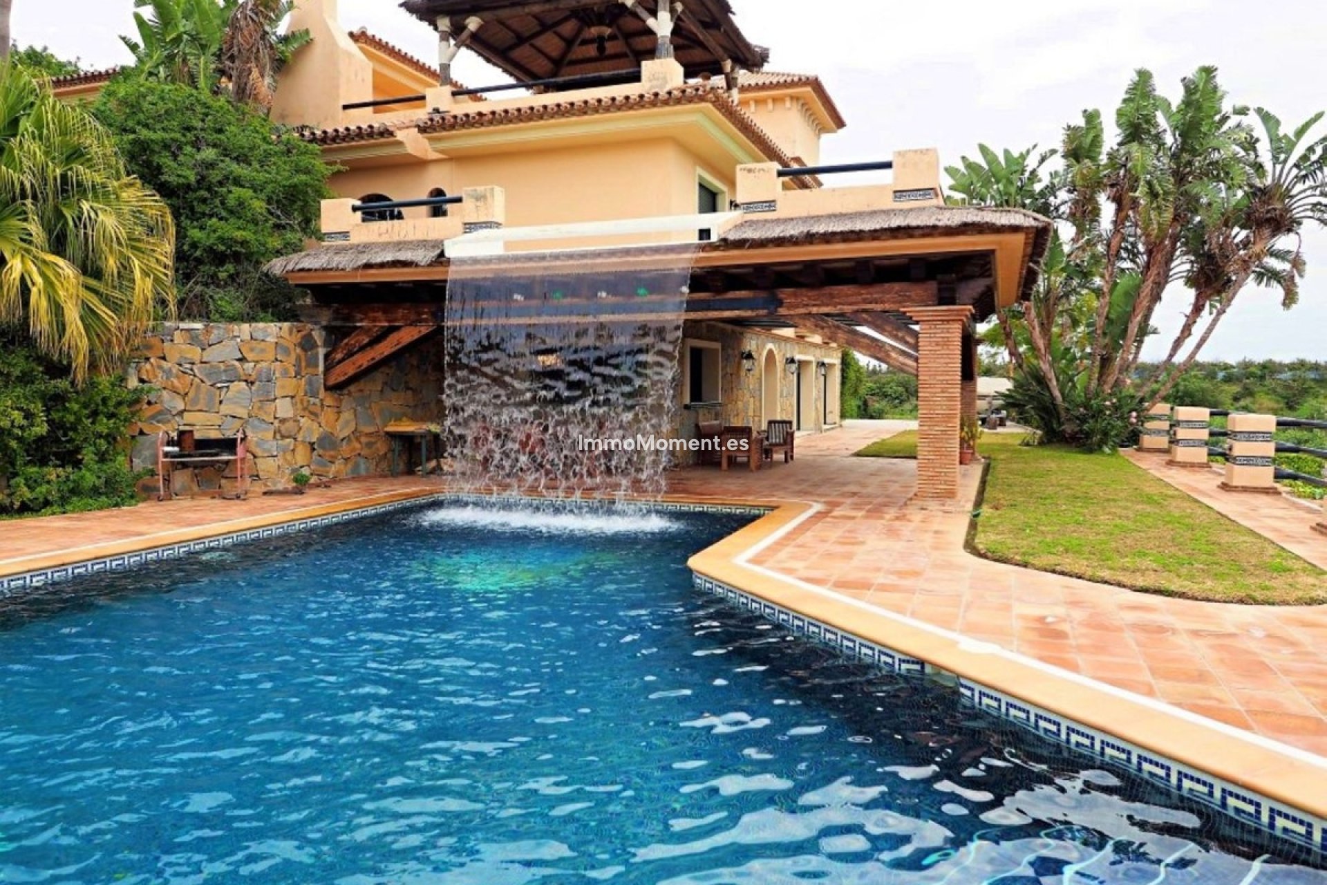 Bestaande woning - Villa - Estepona  - Estepona Centro