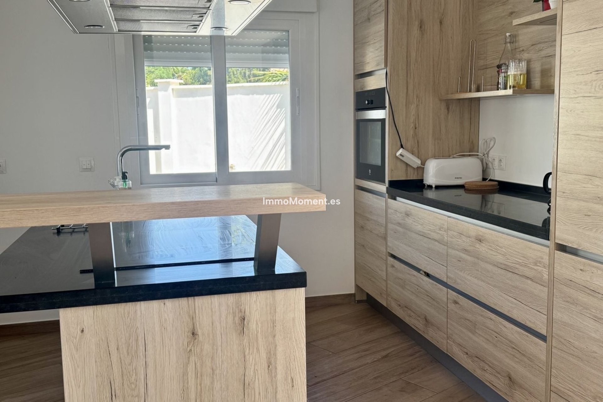 Bestaande woning - Villa - Estepona  - Estepona Centro