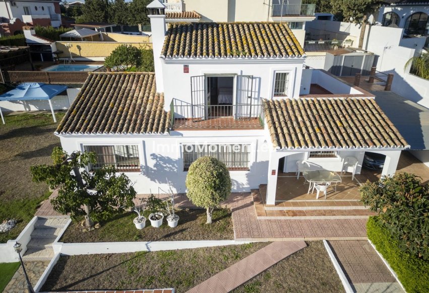 Bestaande woning - Villa - Estepona  - Estepona Centro
