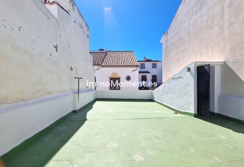 Bestaande woning - Villa - Estepona  - Estepona Centro