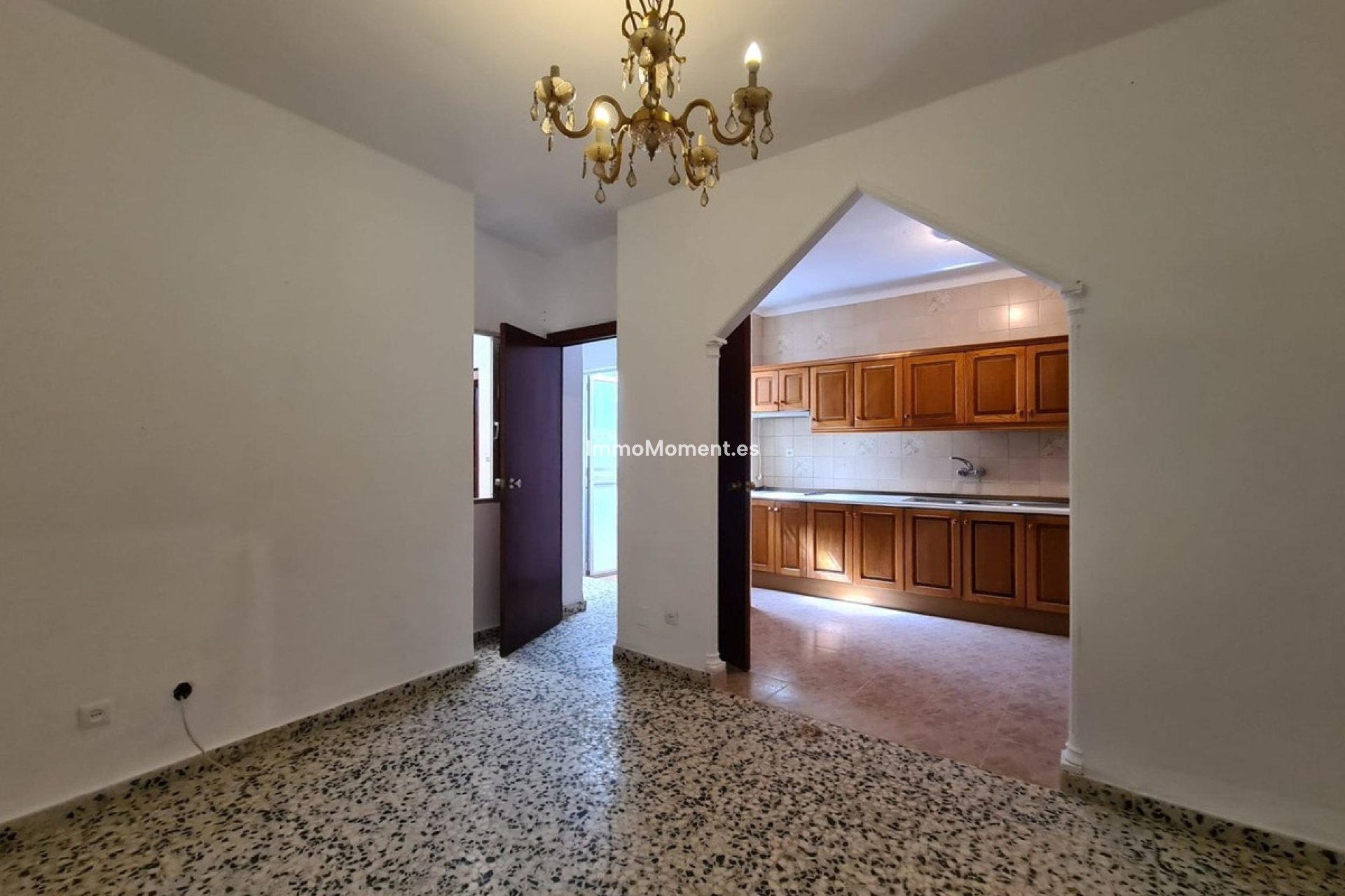 Bestaande woning - Villa - Estepona  - Estepona Centro