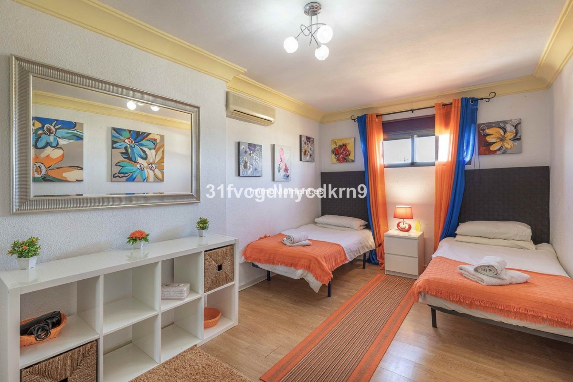 Bestaande woning - Villa - Estepona  - Estepona Centro