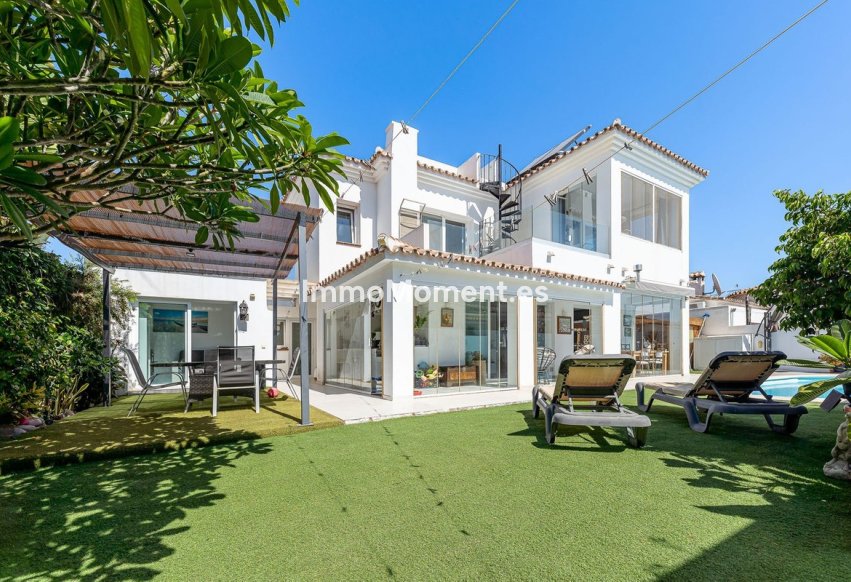 Bestaande woning - Villa - Estepona  - Estepona Centro