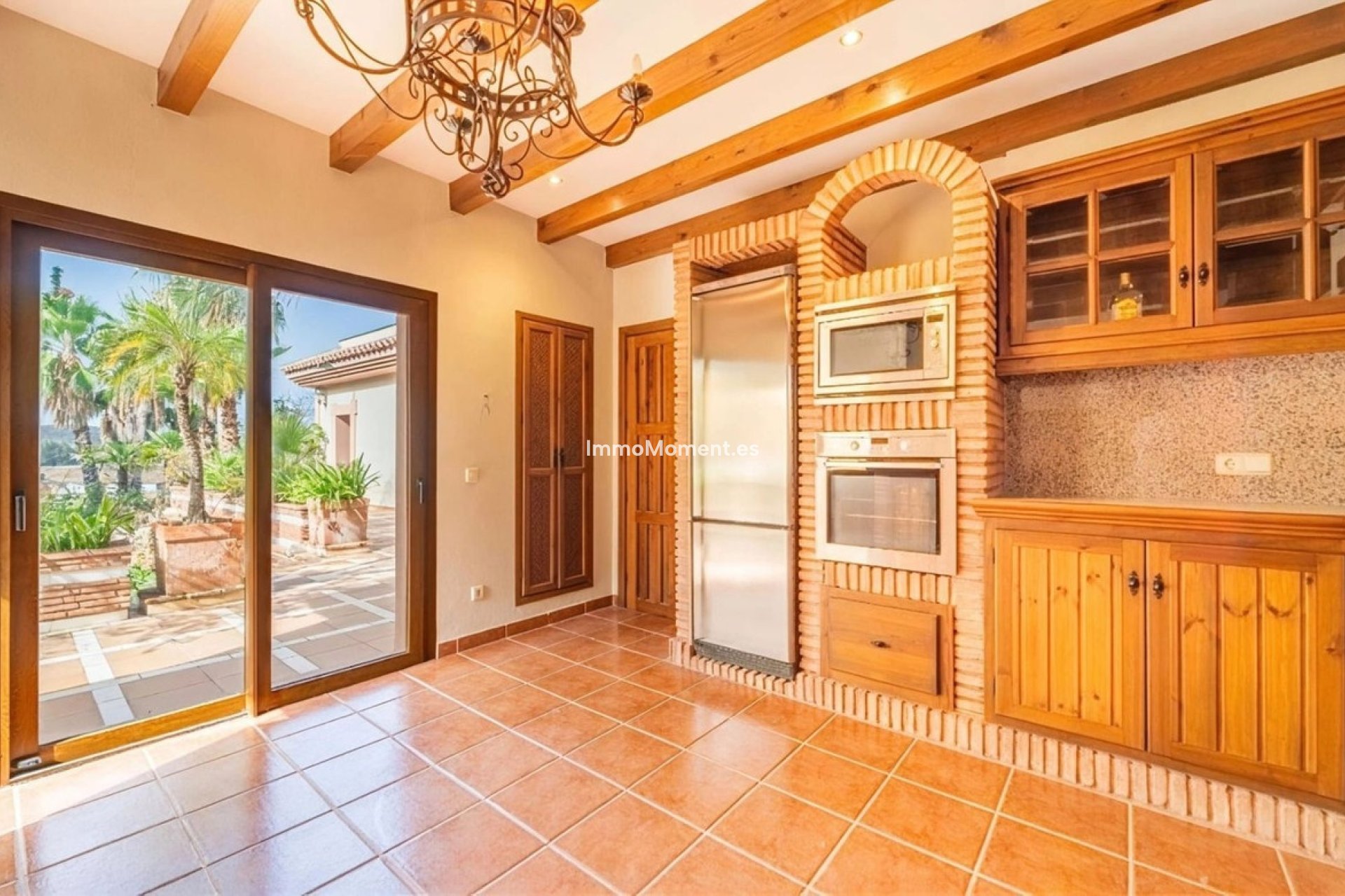 Bestaande woning - Villa - Estepona  - Estepona Centro