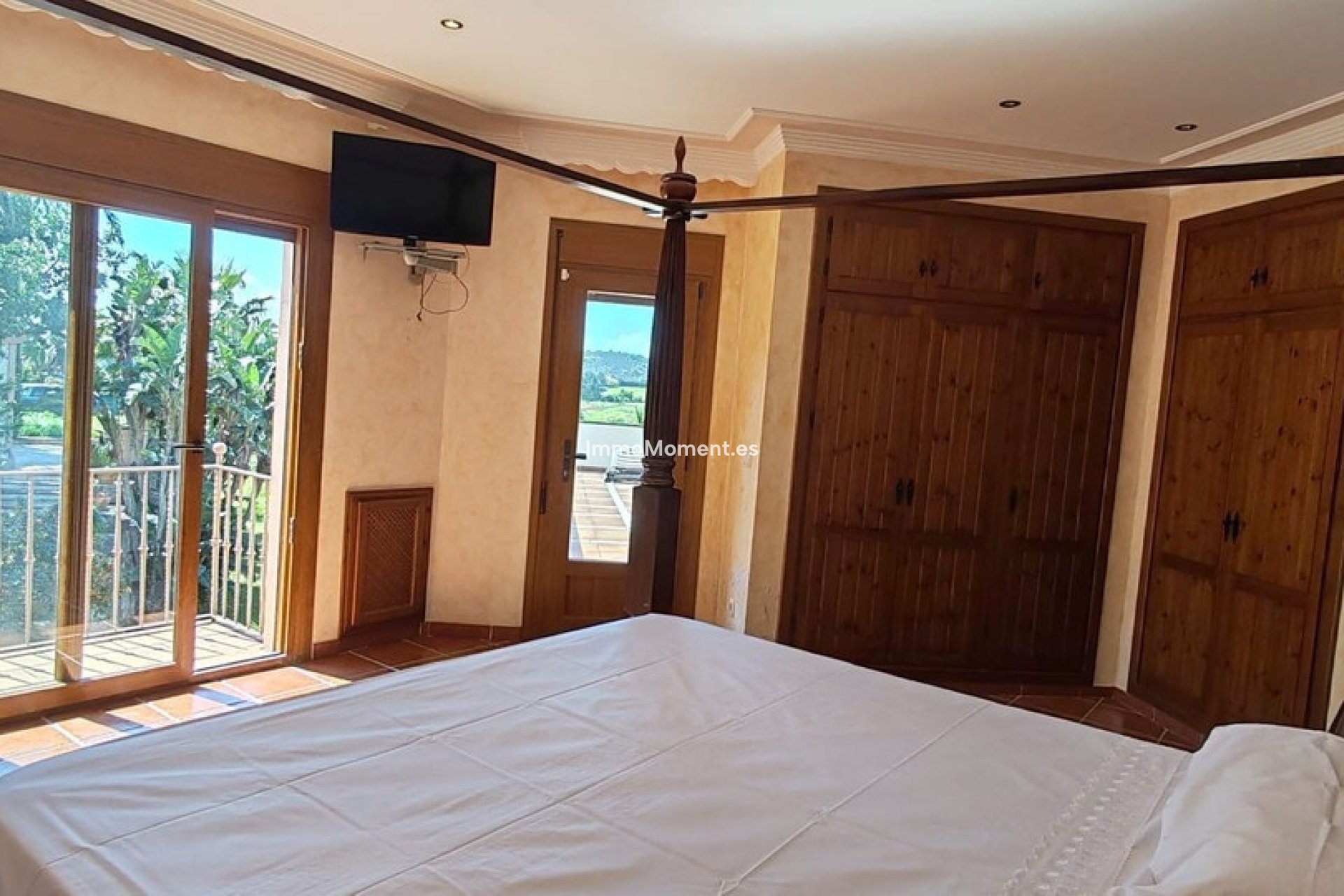 Bestaande woning - Villa - Estepona  - Estepona Centro