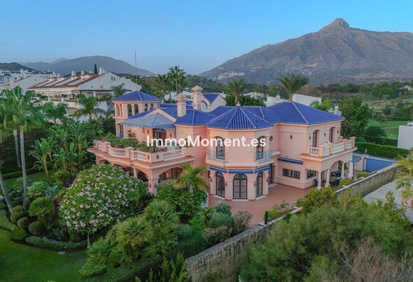 Bestaande woning - Villa - Marbella - Nueva Andalucía