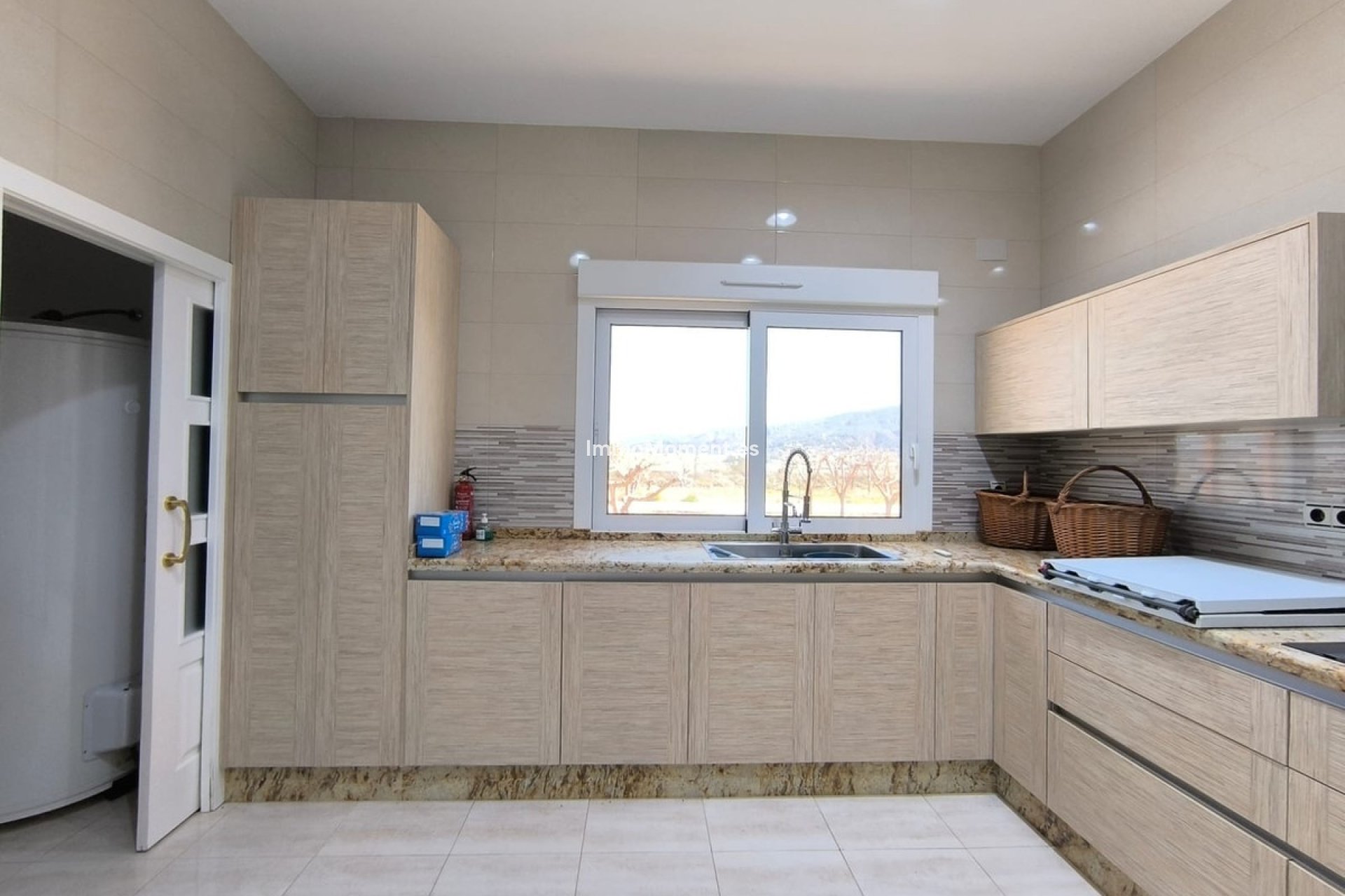 Bestaande woning - Villa - Pinoso - Pinoso Centro