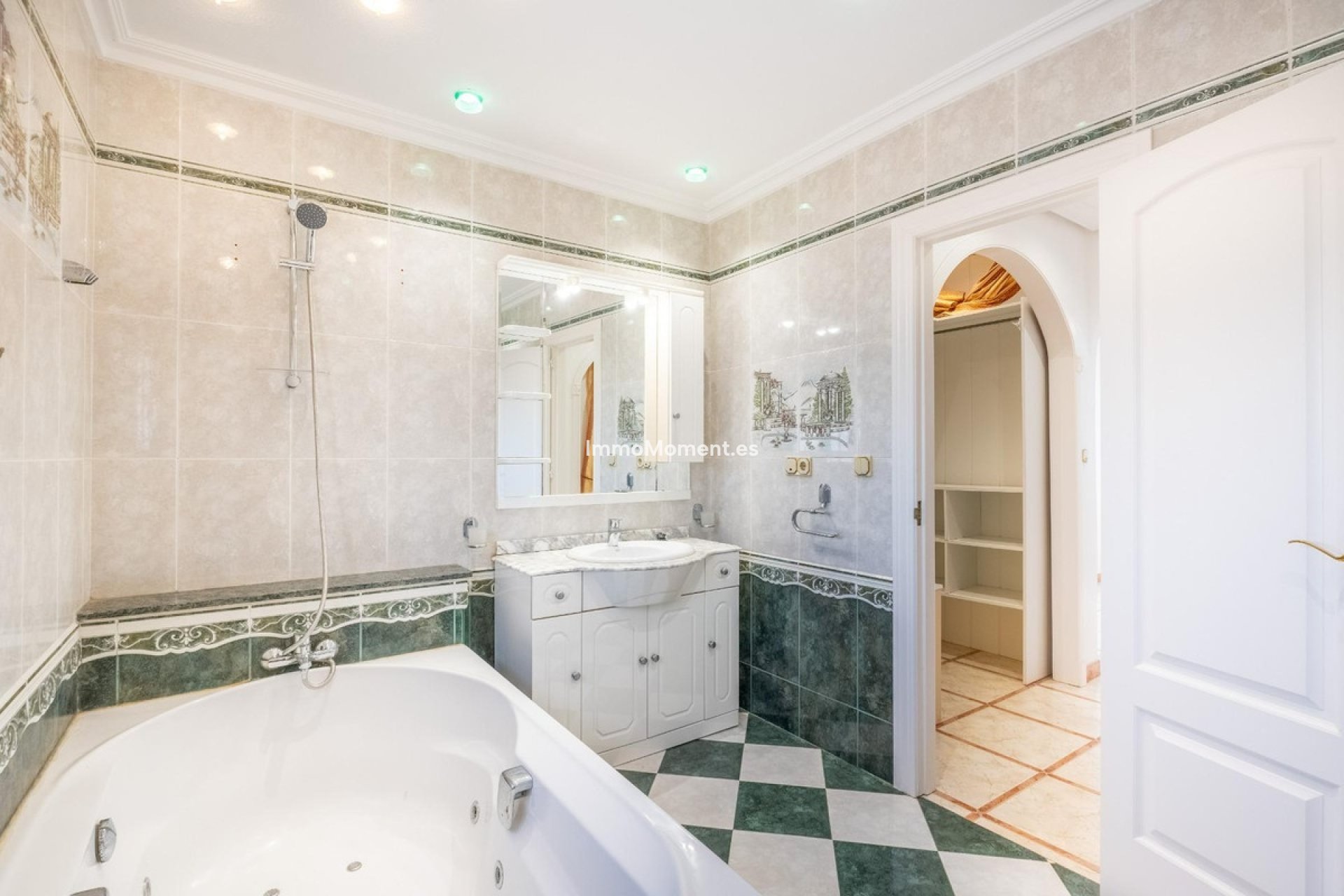 Bestaande woning - Villa - Torrevieja - El Chaparral