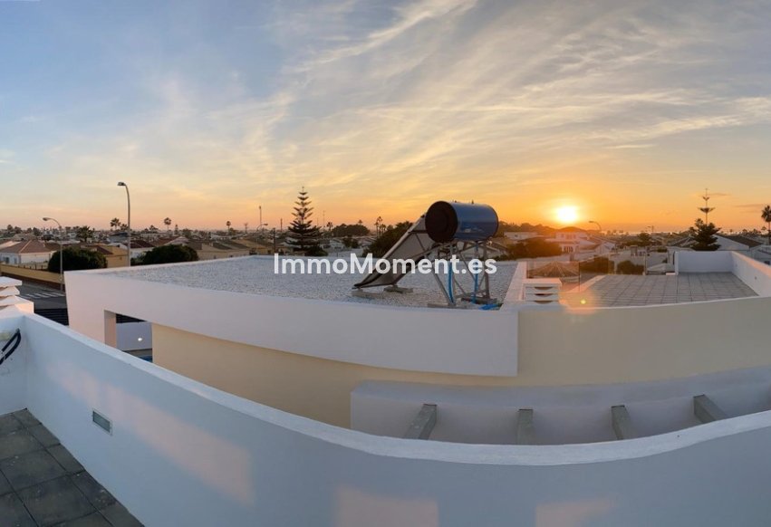 Bestaande woning - Villa - Torrevieja - Torrevieja Centro