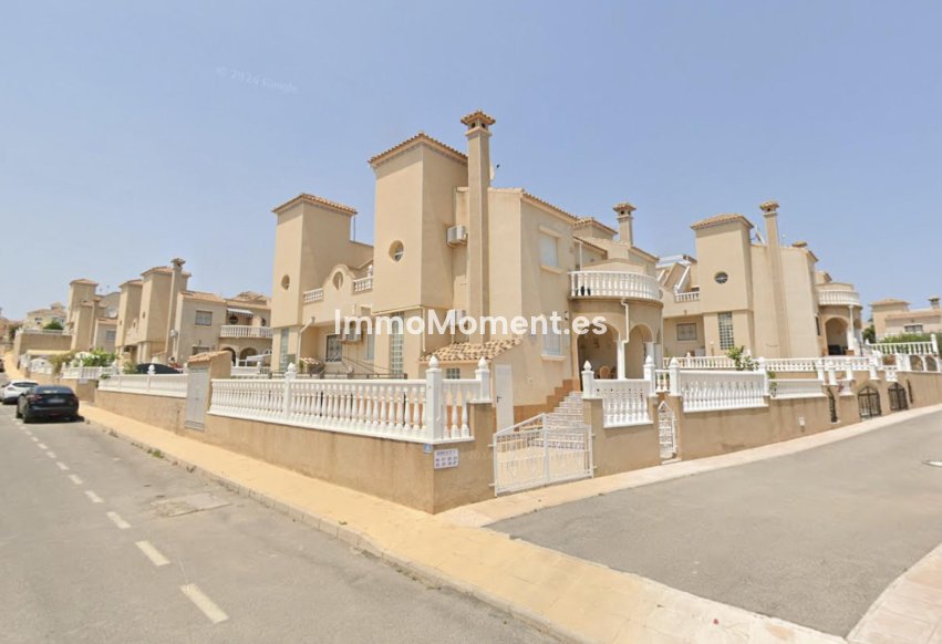 Bestaande woning - Villa - Villamartin