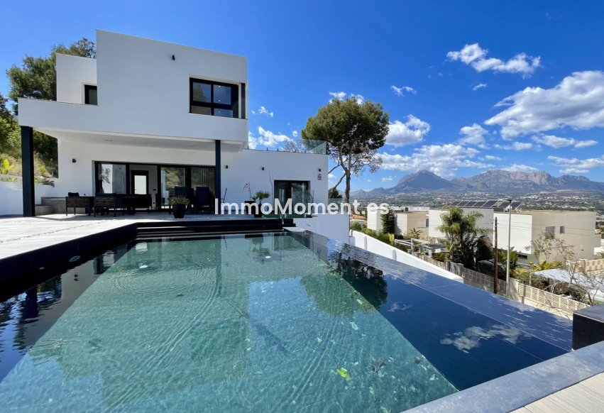Bestaande woning - Vrijstaande villa - Alfaz del Pi - L'Albir