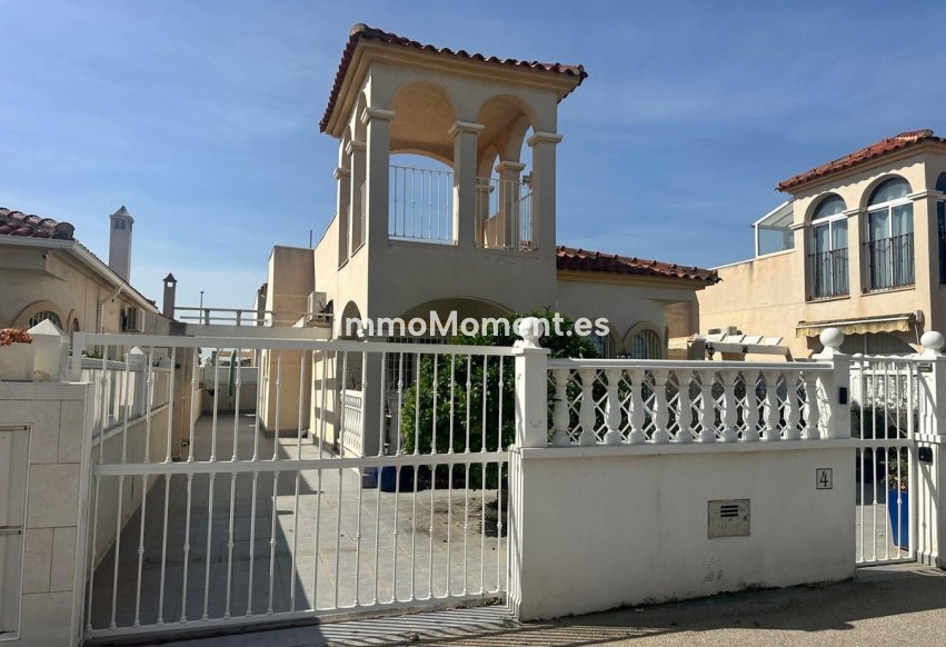 Bestaande woning - Vrijstaande villa - Algorfa - Algorfa Centro