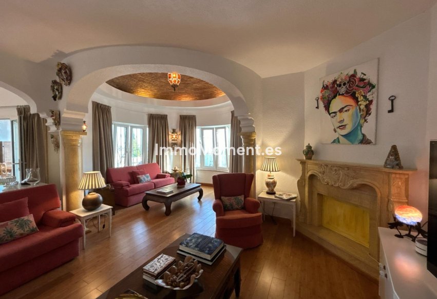 Bestaande woning - Vrijstaande villa - Benalmadena - Benalmadena Centro