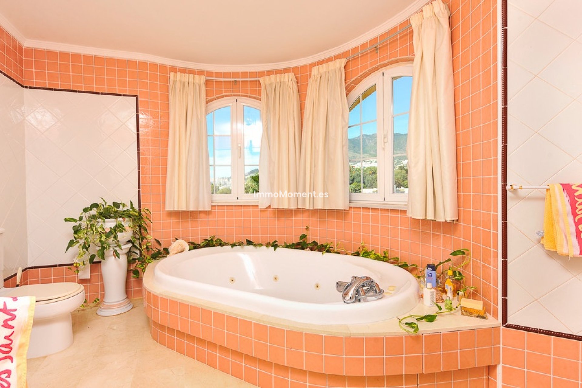Bestaande woning - Vrijstaande villa - Benalmadena - Benalmadena Centro