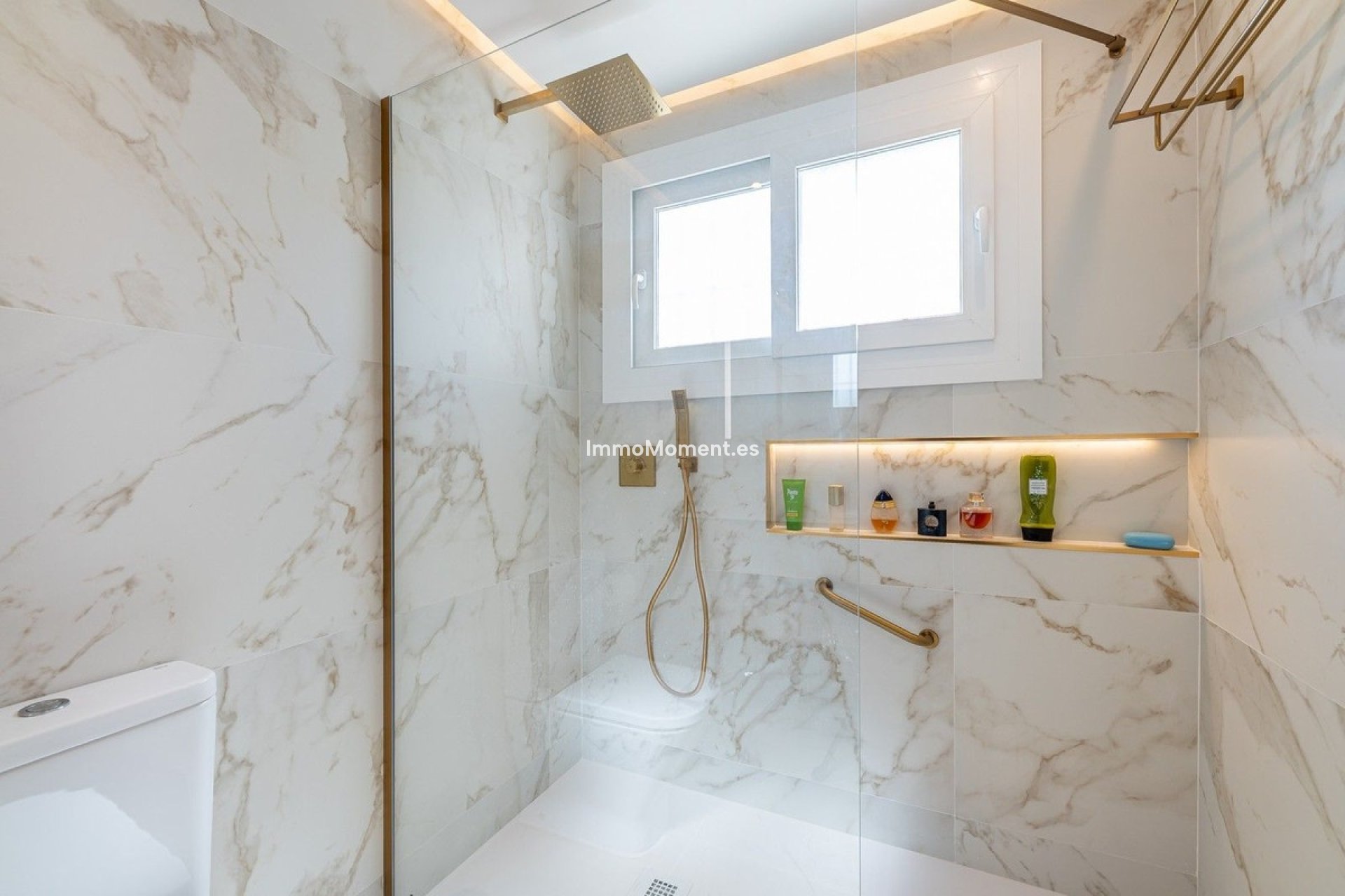 Bestaande woning - Vrijstaande villa - Benalmadena - Benalmadena Centro