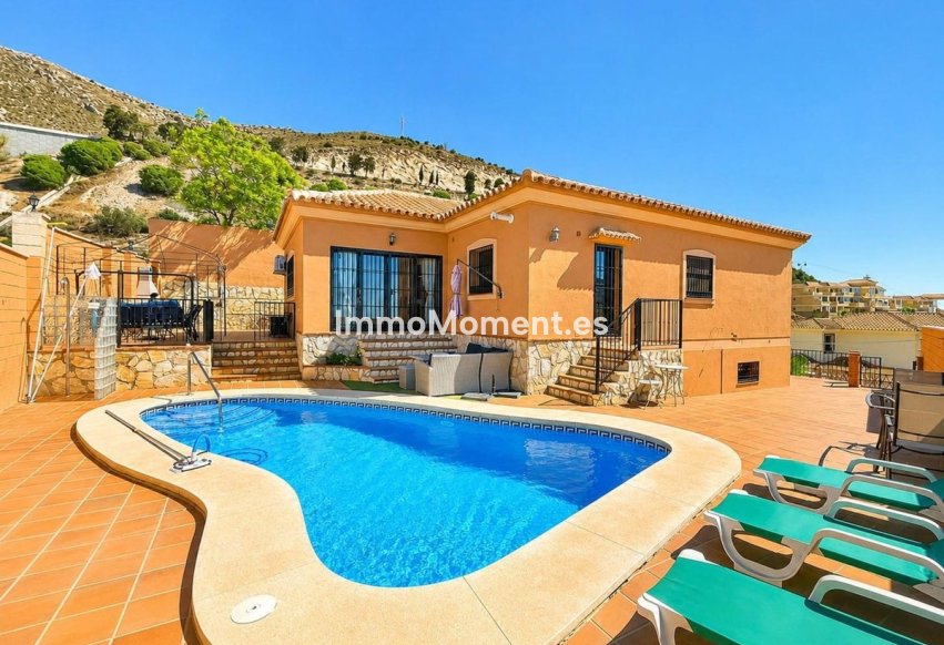 Bestaande woning - Vrijstaande villa - Benalmadena - Benalmadena Centro