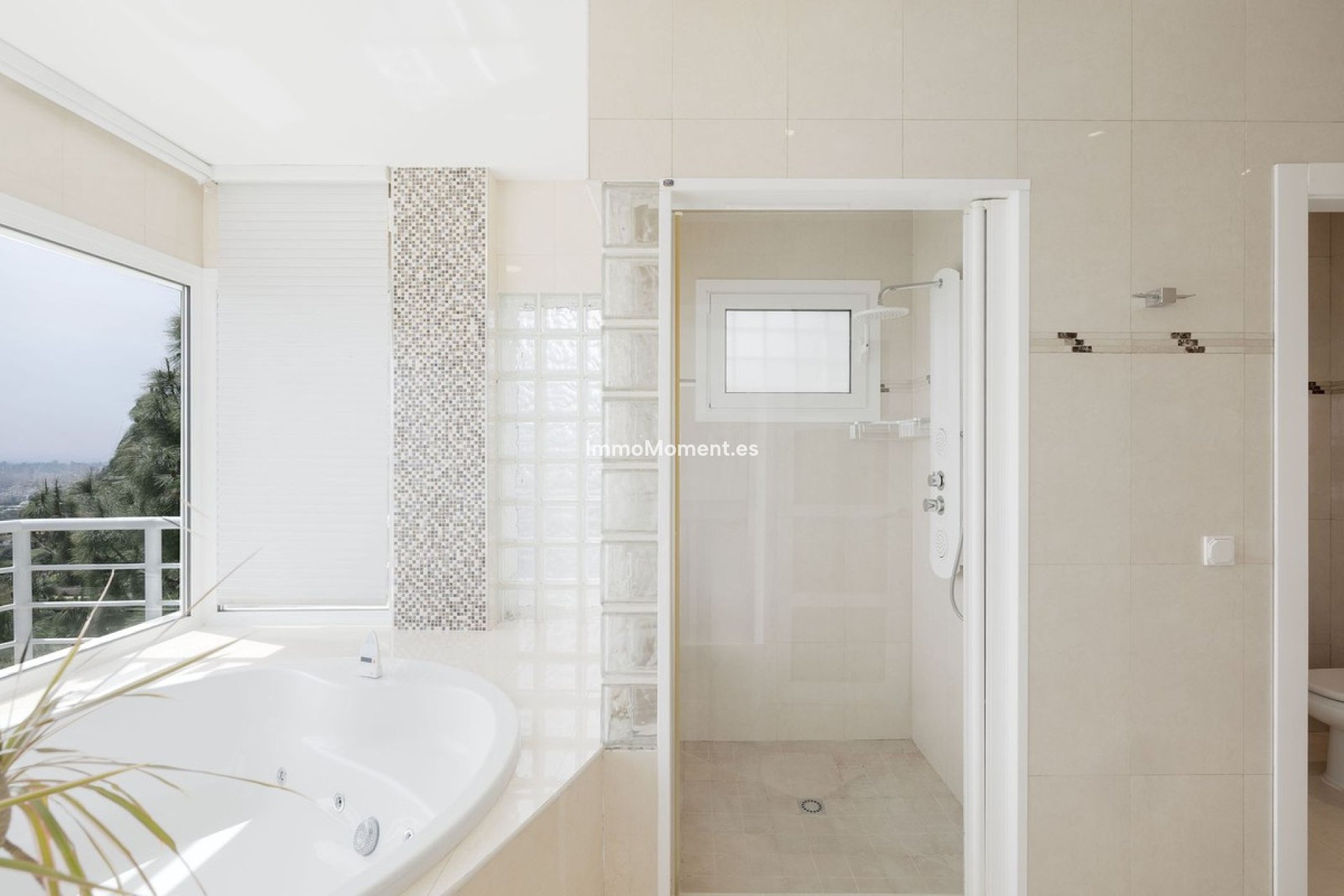 Bestaande woning - Vrijstaande villa - Benalmadena - Benalmadena Costa