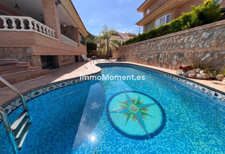 Bestaande woning - Vrijstaande villa - Benidorm - Benidorm Centro