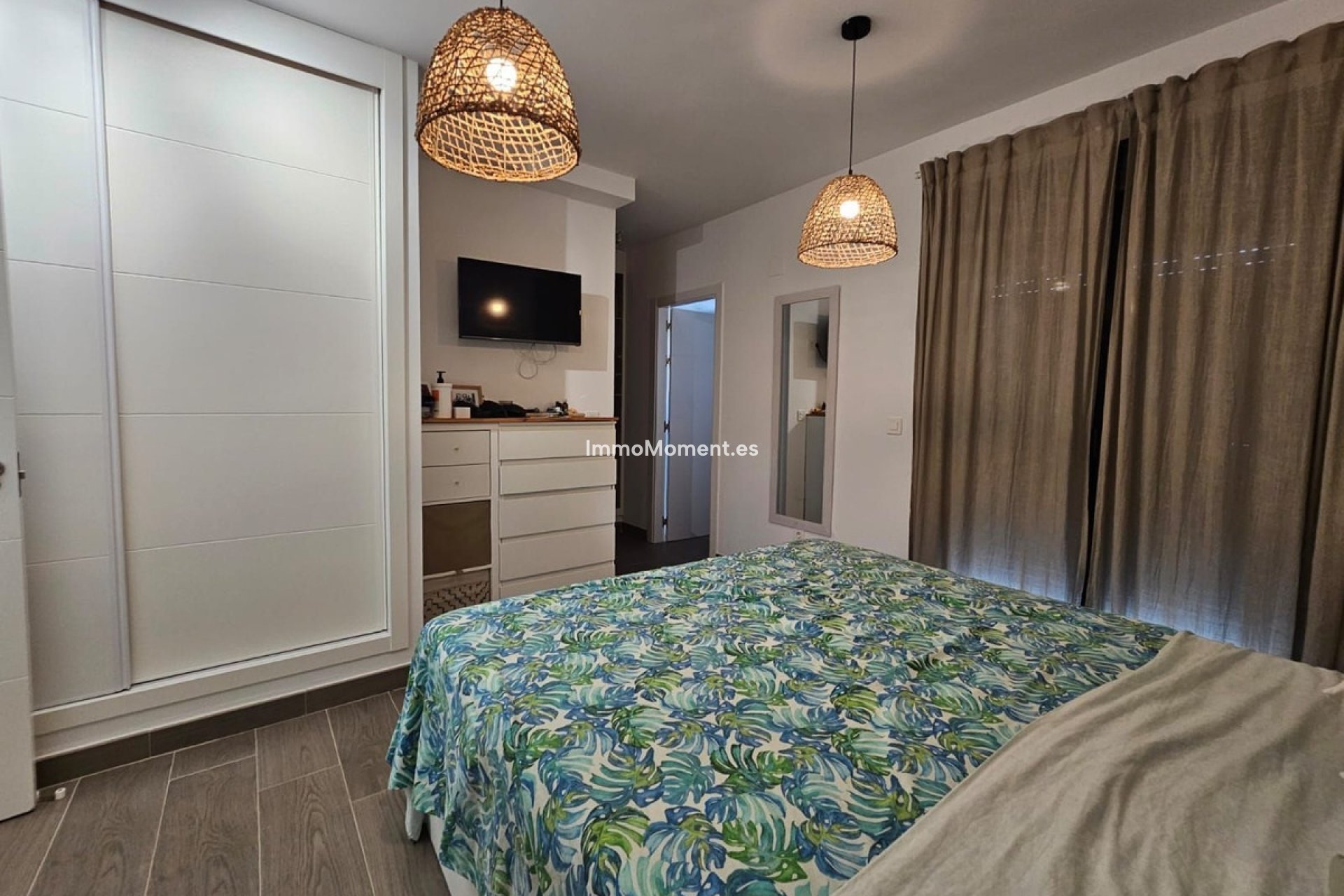 Bestaande woning - Vrijstaande villa - Binnenland  - Alhaurín de la Torre