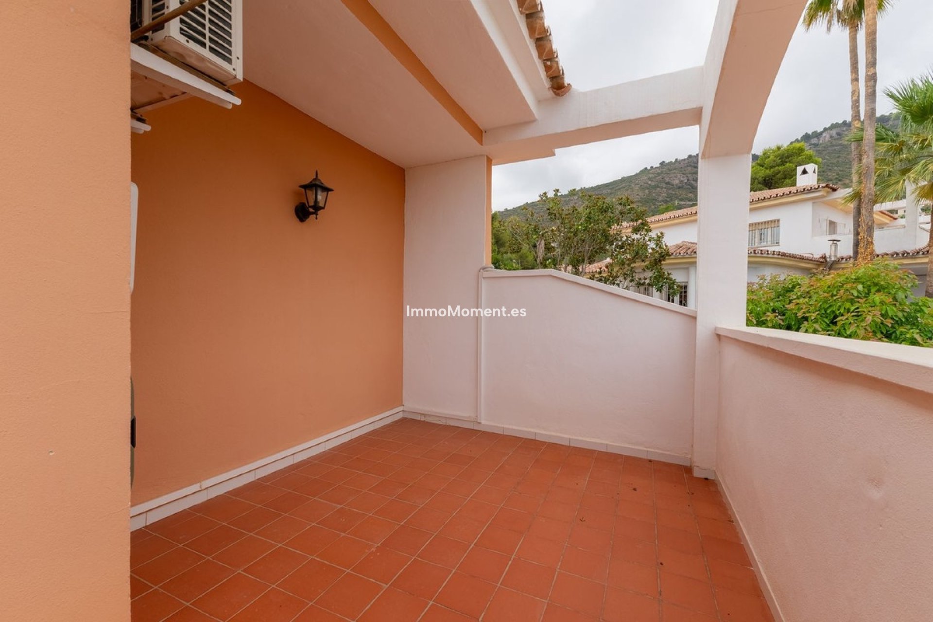 Bestaande woning - Vrijstaande villa - Binnenland  - Alhaurín de la Torre