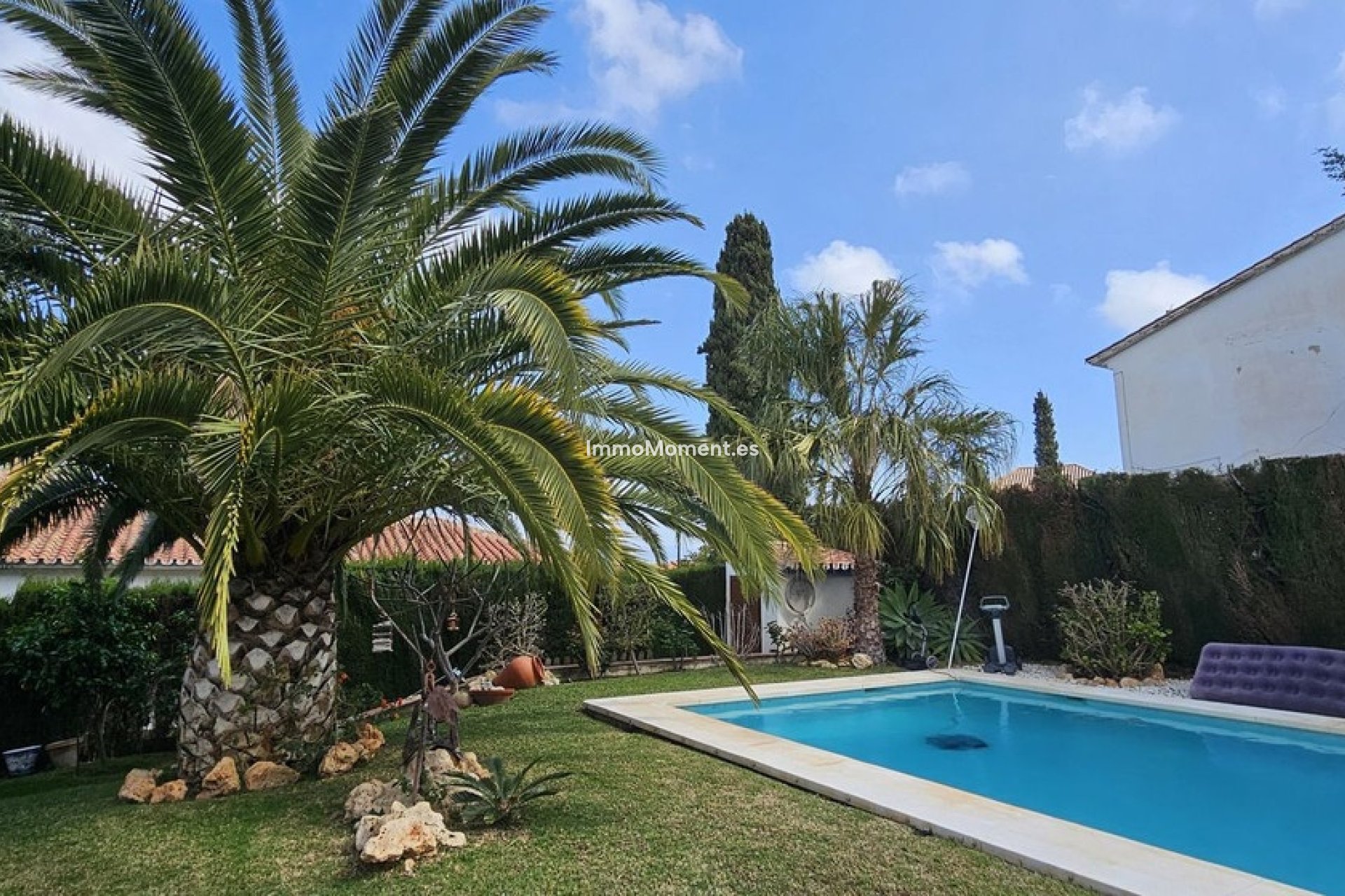 Bestaande woning - Vrijstaande villa - Binnenland  - Alhaurín de la Torre