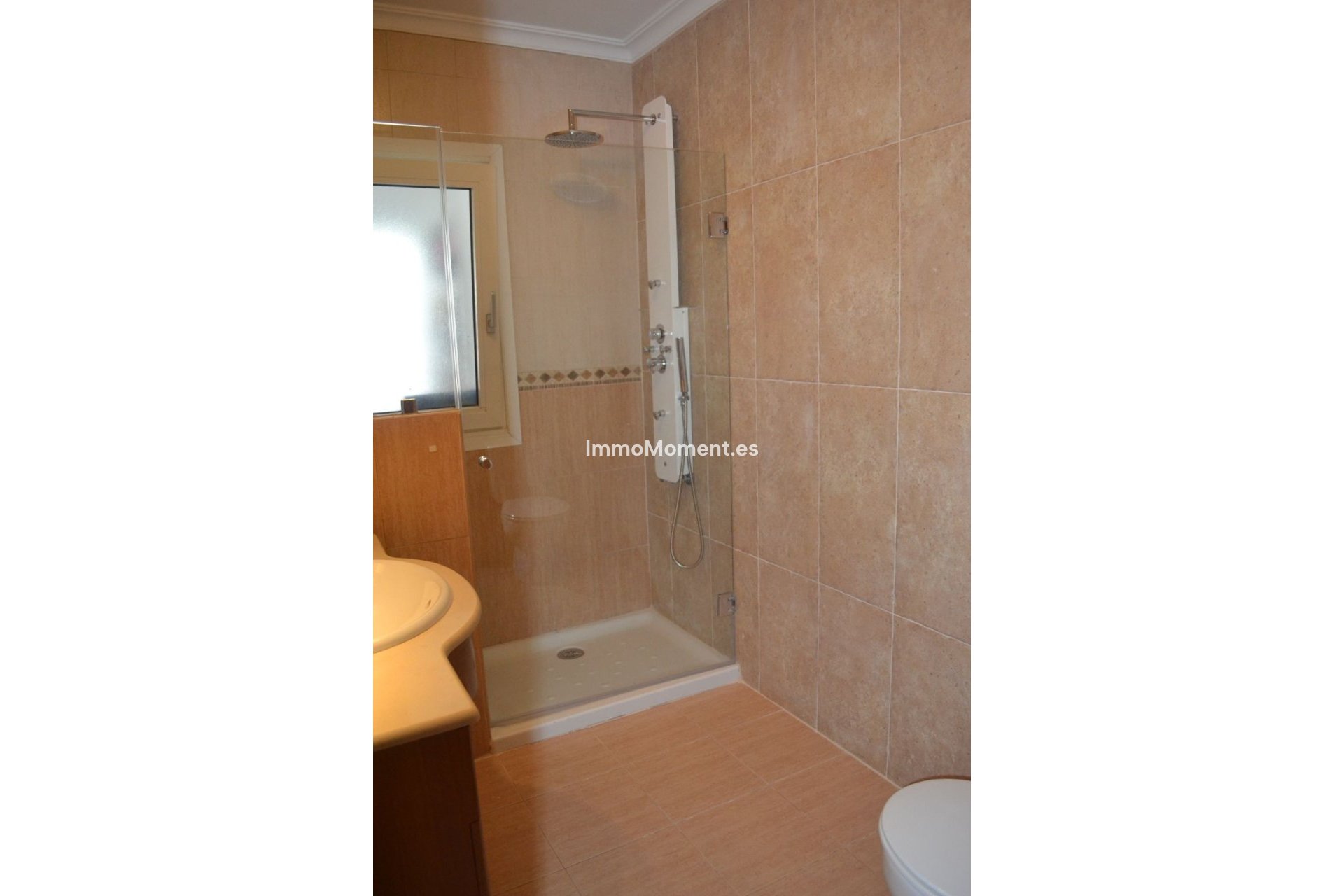 Bestaande woning - Vrijstaande villa - Binnenland  - Alhaurín de la Torre