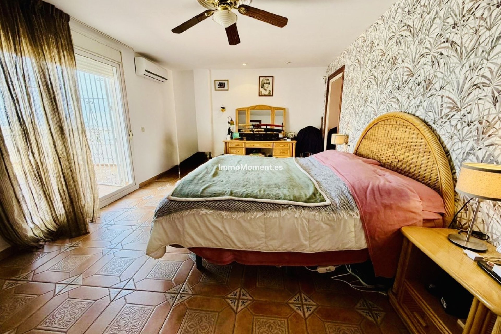 Bestaande woning - Vrijstaande villa - Binnenland  - Alhaurín de la Torre