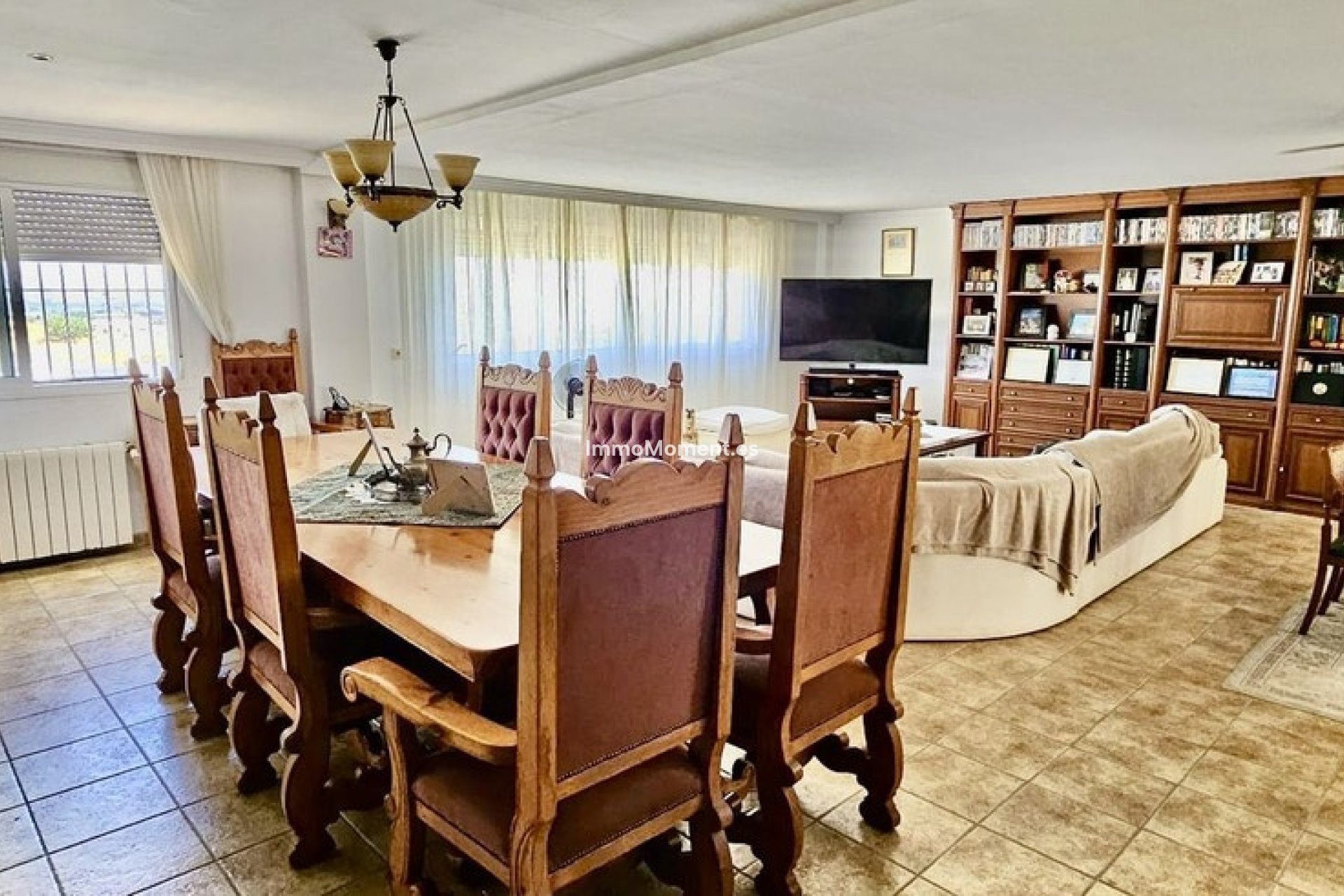 Bestaande woning - Vrijstaande villa - Binnenland  - Alhaurín de la Torre