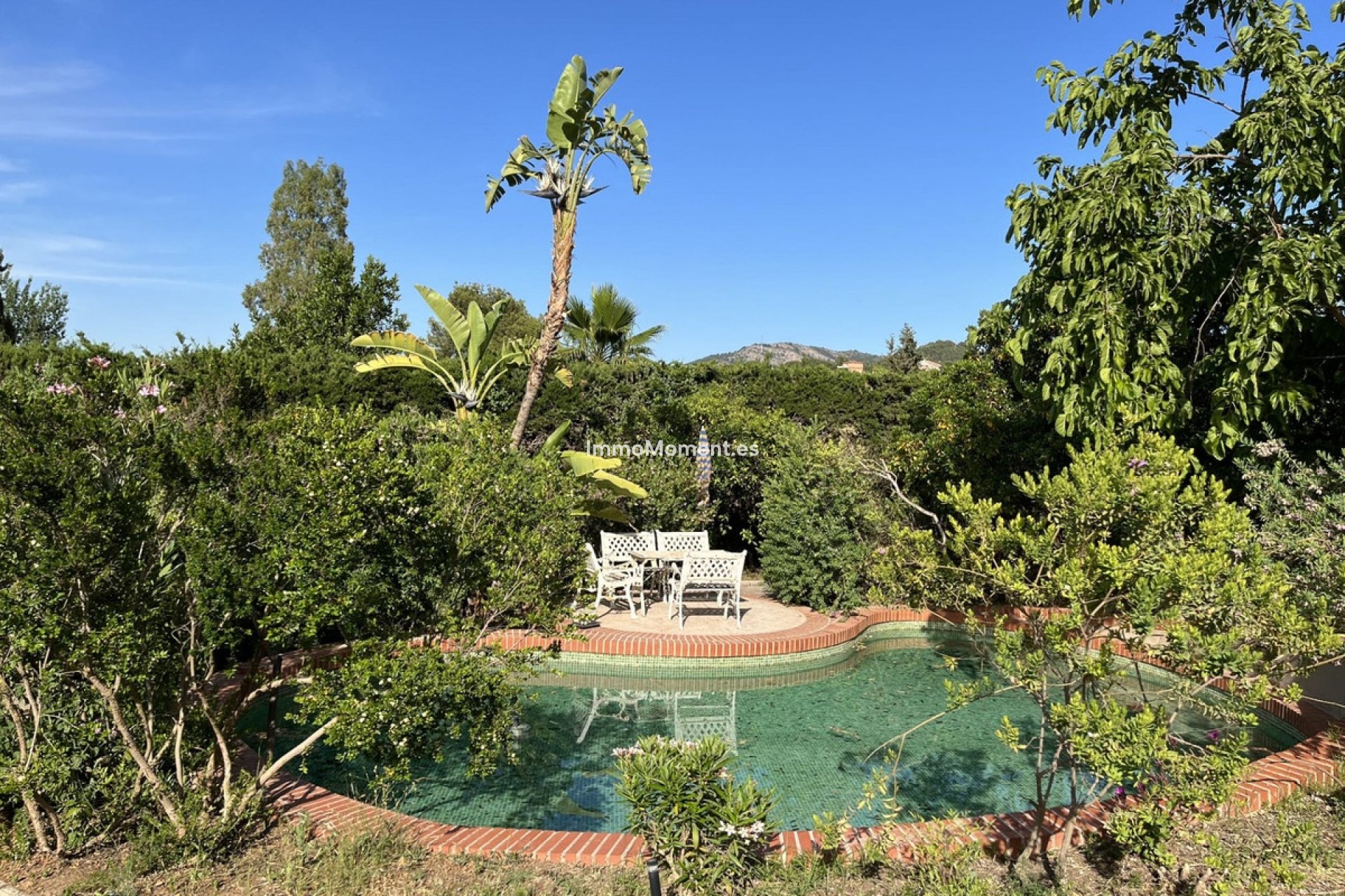 Bestaande woning - Vrijstaande villa - Binnenland  - Alhaurín de la Torre