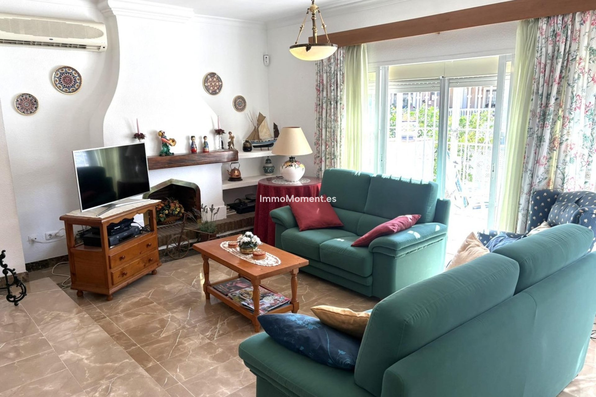 Bestaande woning - Vrijstaande villa - Binnenland  - Alhaurín de la Torre