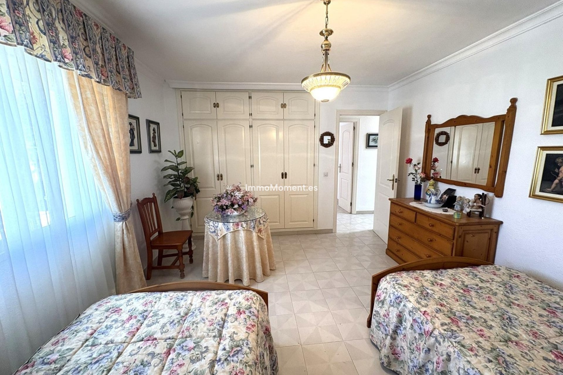 Bestaande woning - Vrijstaande villa - Binnenland  - Alhaurín de la Torre