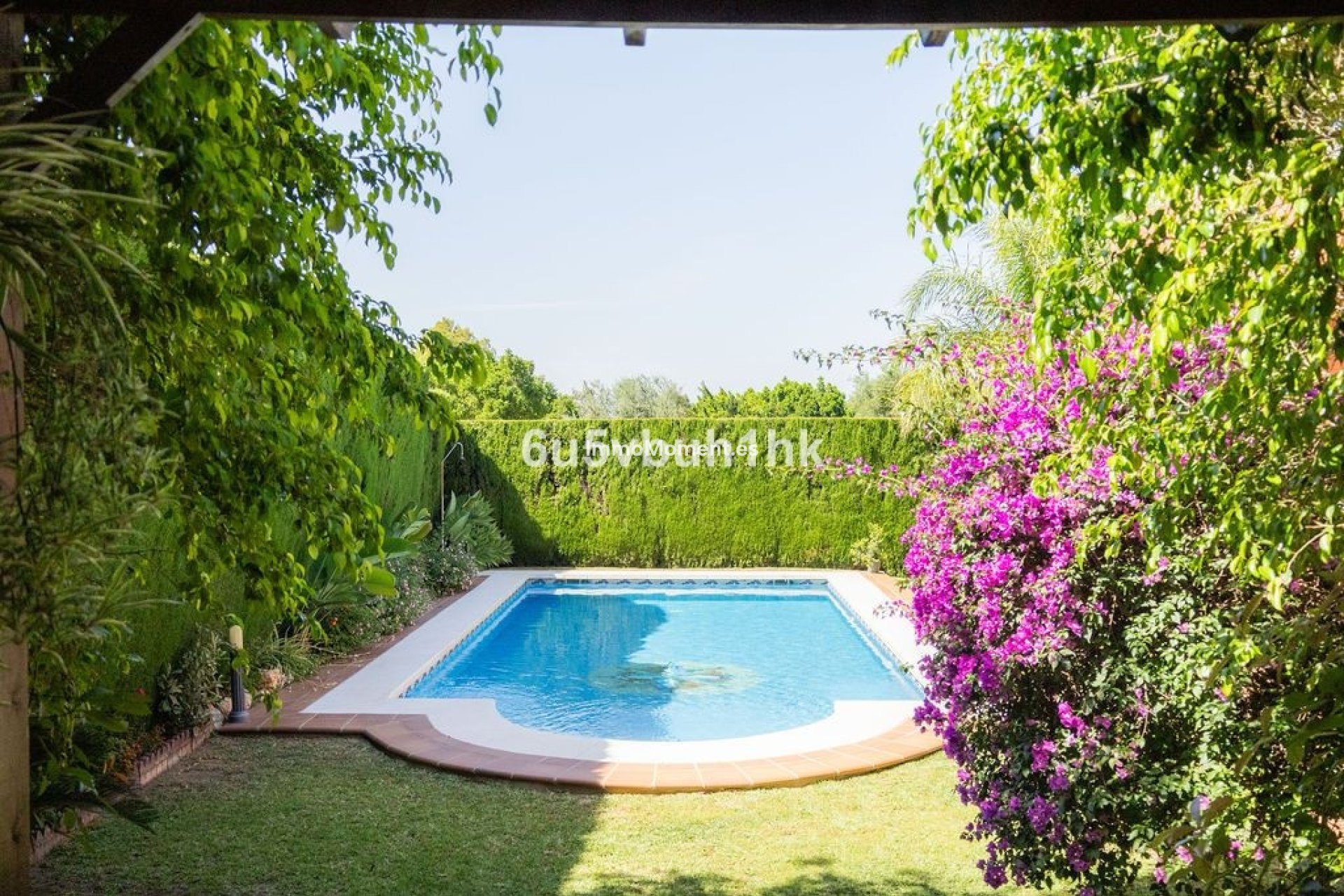 Bestaande woning - Vrijstaande villa - Binnenland  - Alhaurín de la Torre