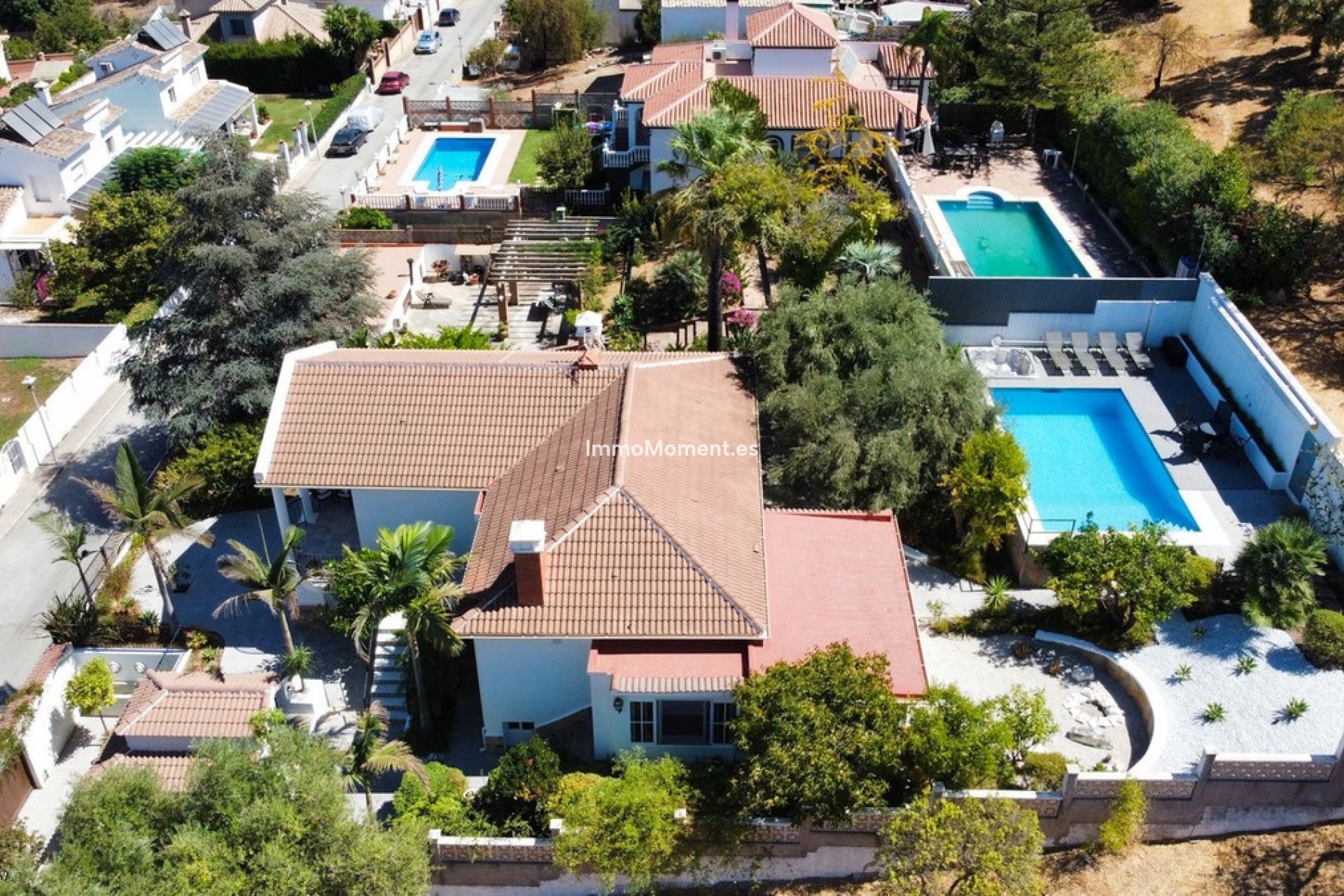 Bestaande woning - Vrijstaande villa - Binnenland  - Alhaurín de la Torre