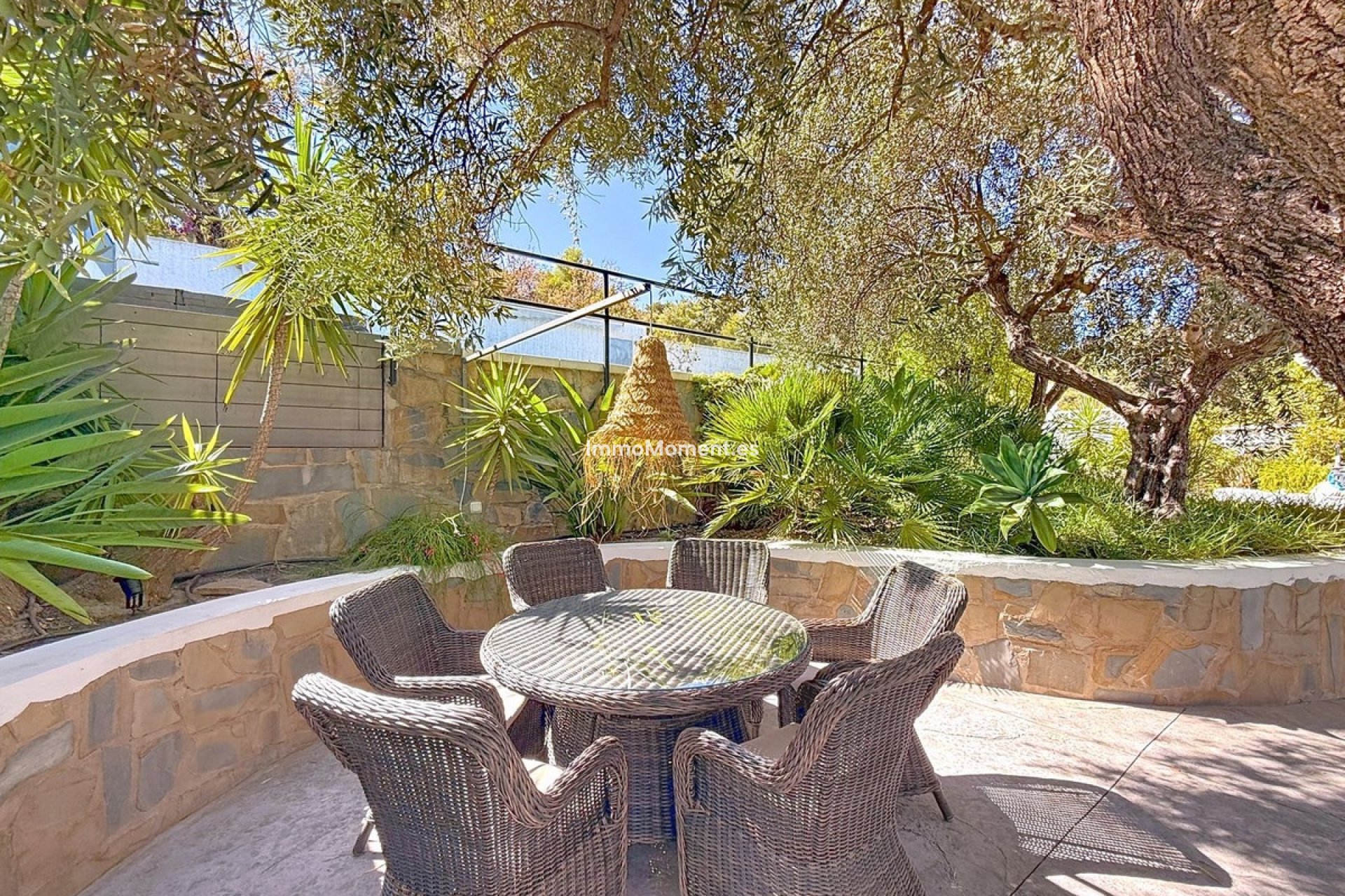 Bestaande woning - Vrijstaande villa - Binnenland  - Alhaurín de la Torre