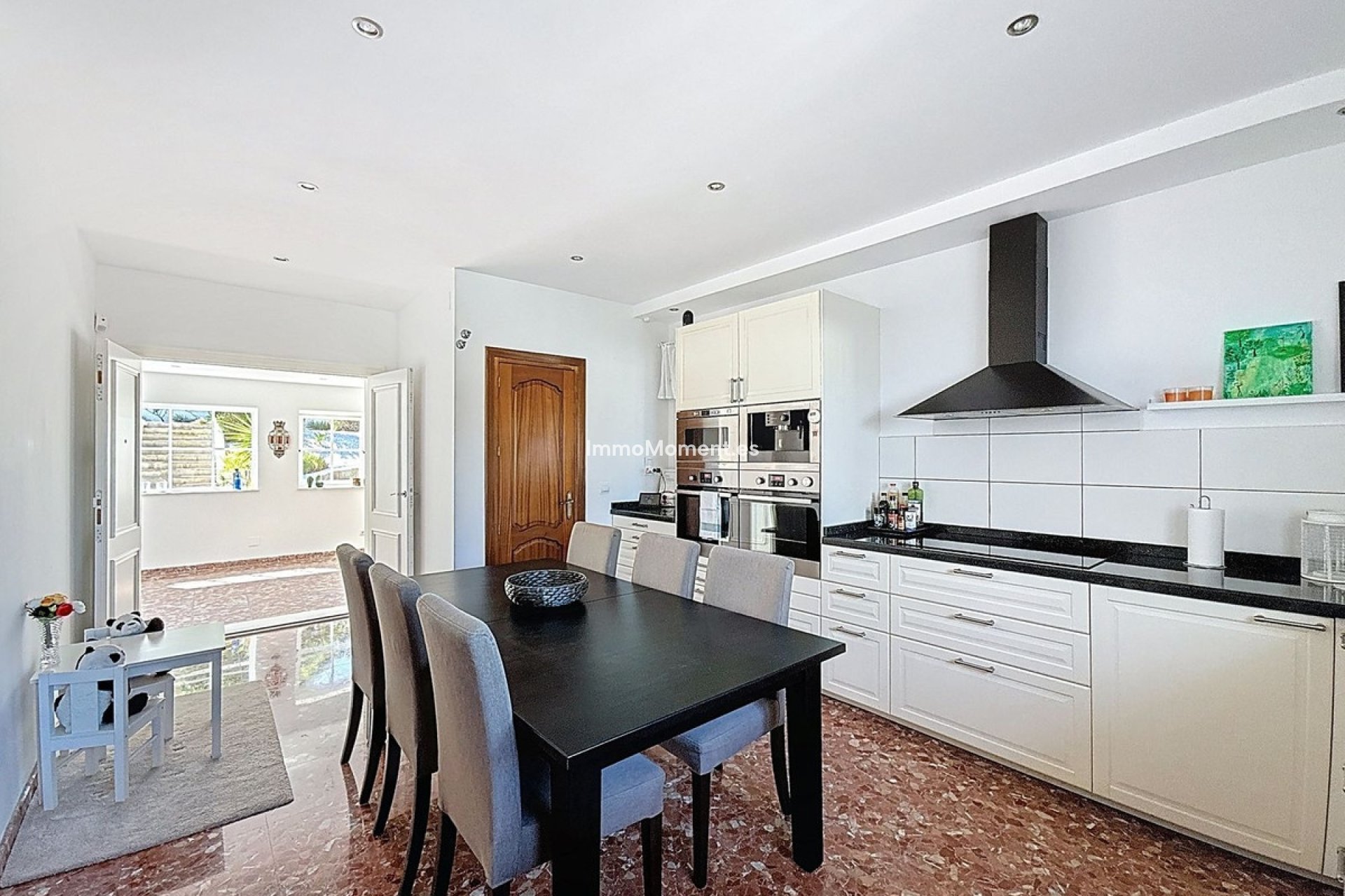 Bestaande woning - Vrijstaande villa - Binnenland  - Alhaurín de la Torre
