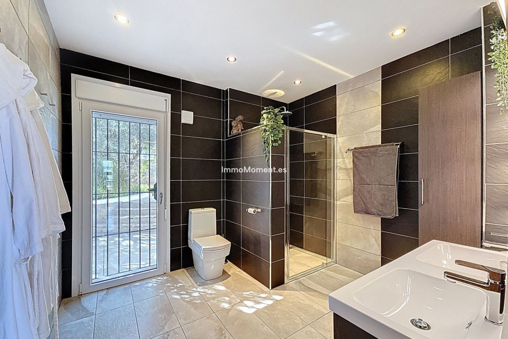 Bestaande woning - Vrijstaande villa - Binnenland  - Alhaurín de la Torre