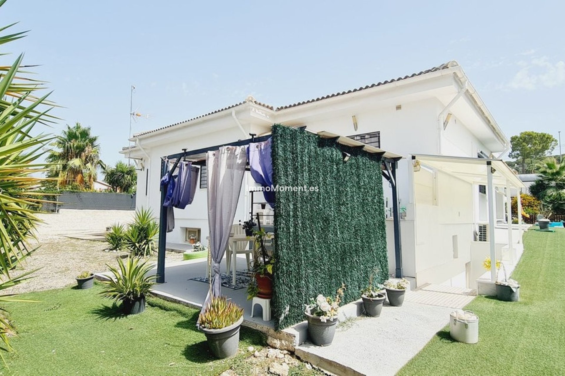 Bestaande woning - Vrijstaande villa - Binnenland  - Alhaurín de la Torre
