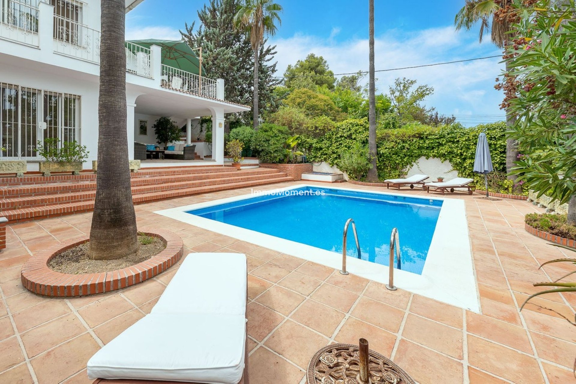 Bestaande woning - Vrijstaande villa - Binnenland  - Alhaurín el Grande Centro