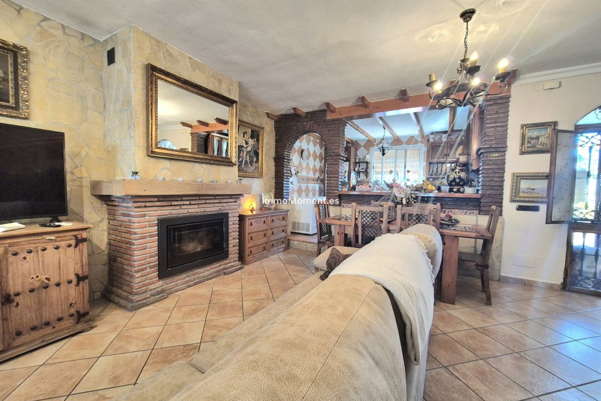 Bestaande woning - Vrijstaande villa - Binnenland  - Alhaurín el Grande Centro