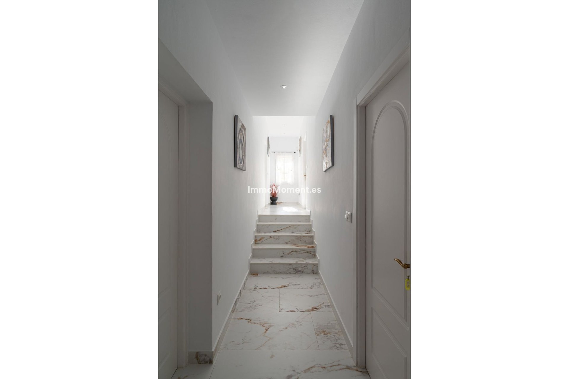 Bestaande woning - Vrijstaande villa - Binnenland  - Alhaurín el Grande Centro