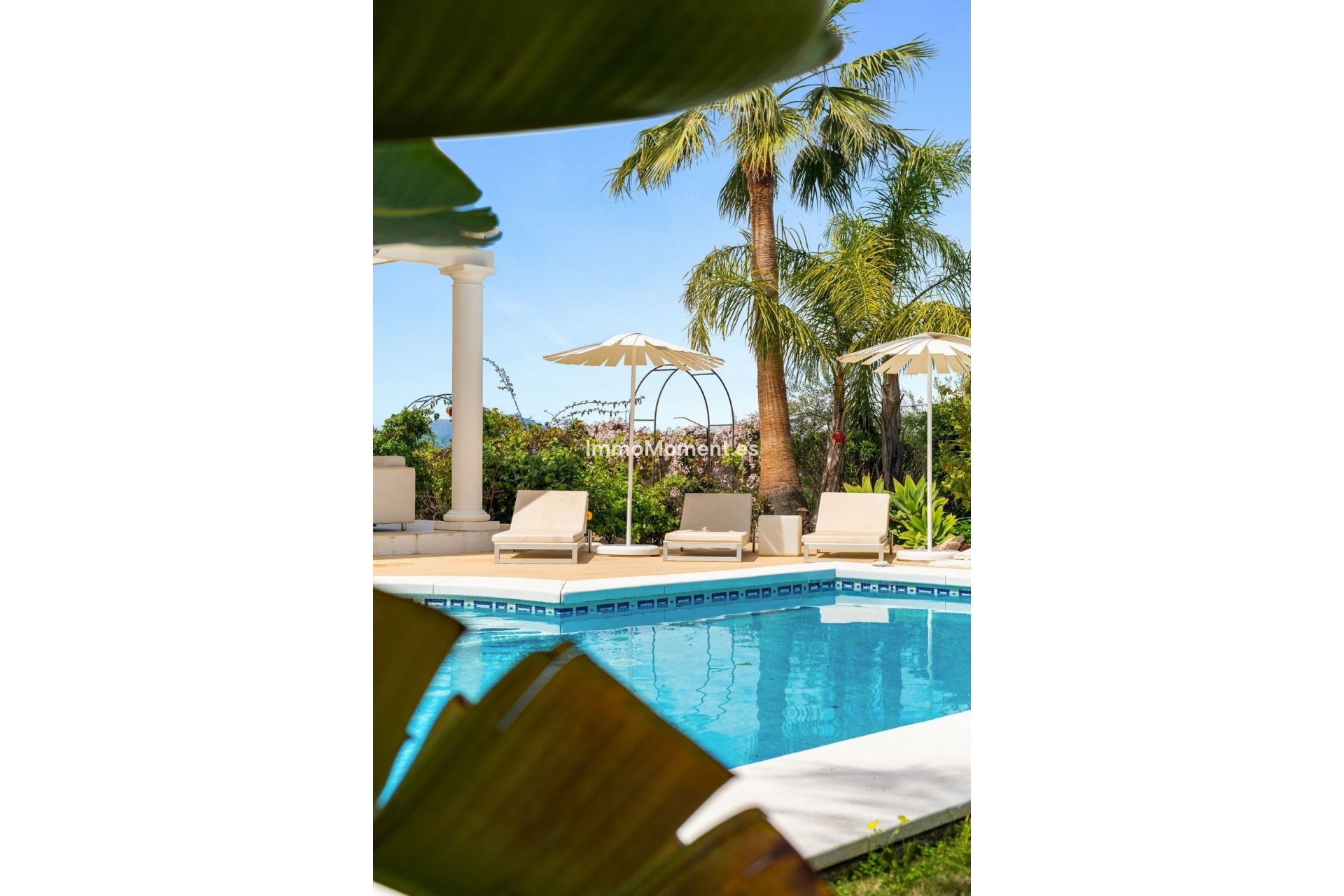 Bestaande woning - Vrijstaande villa - Binnenland  - Alhaurín el Grande Centro