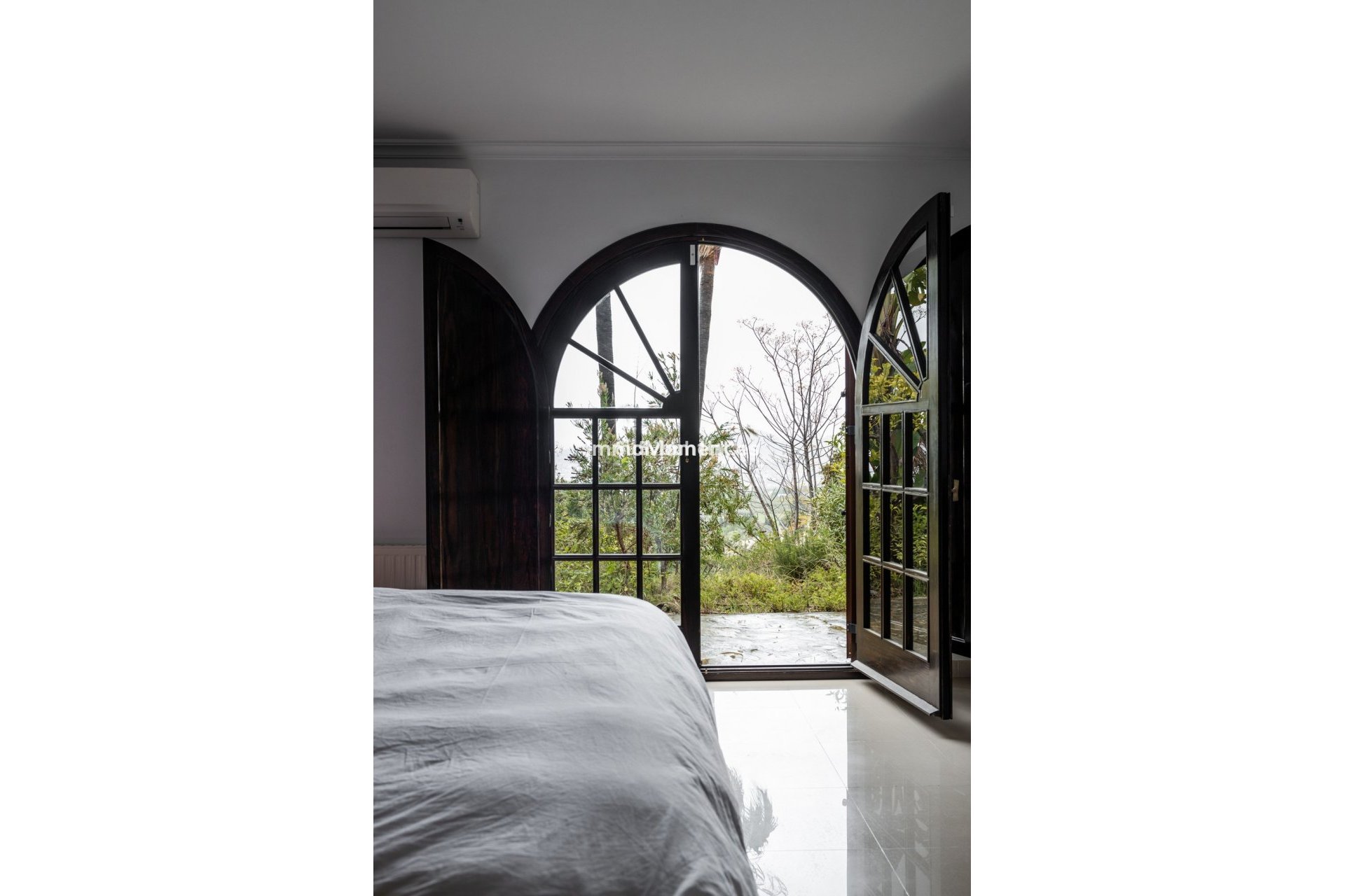 Bestaande woning - Vrijstaande villa - Binnenland  - Alhaurín el Grande Centro