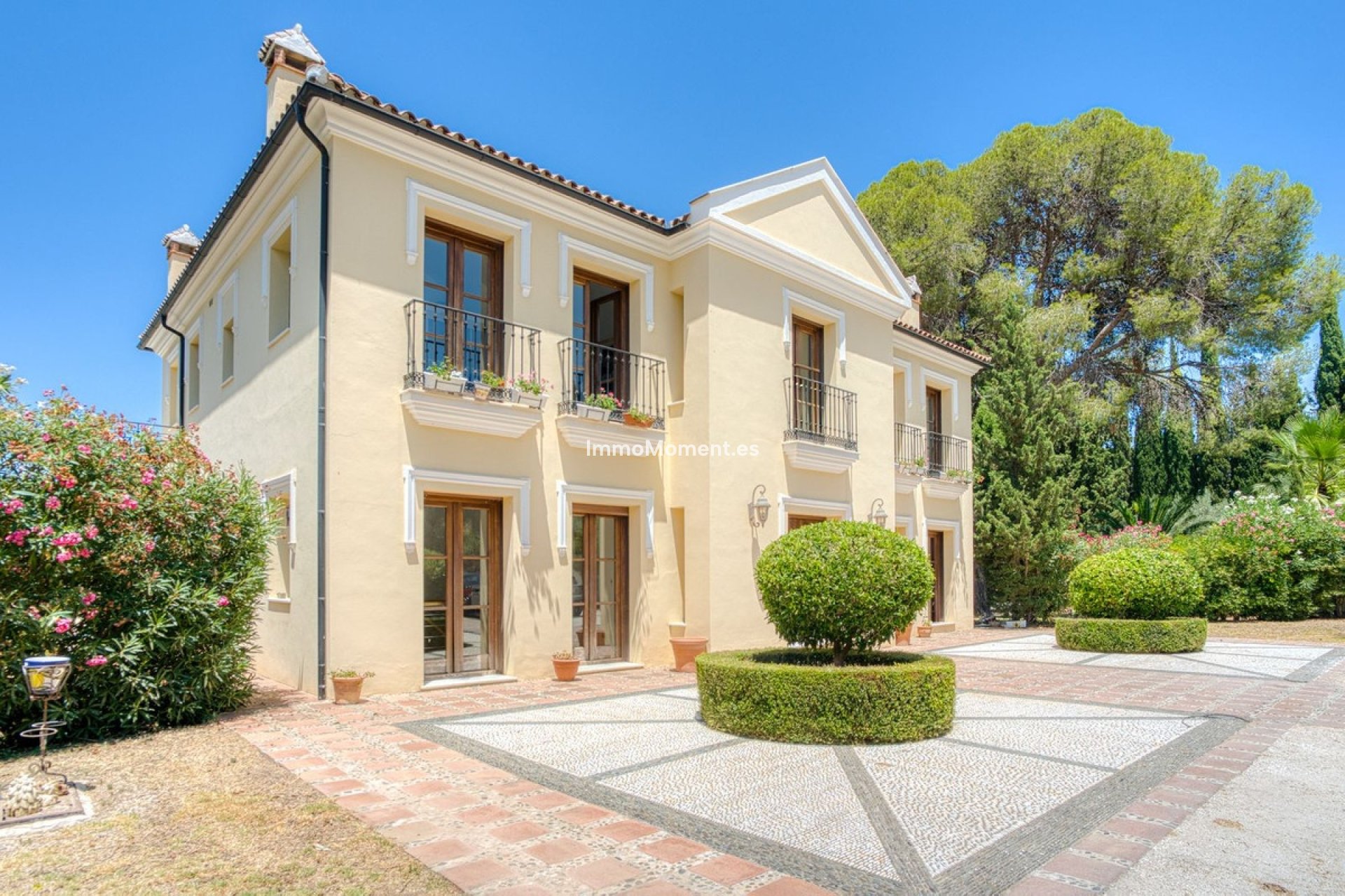 Bestaande woning - Vrijstaande villa - Binnenland  - Alhaurín el Grande Centro