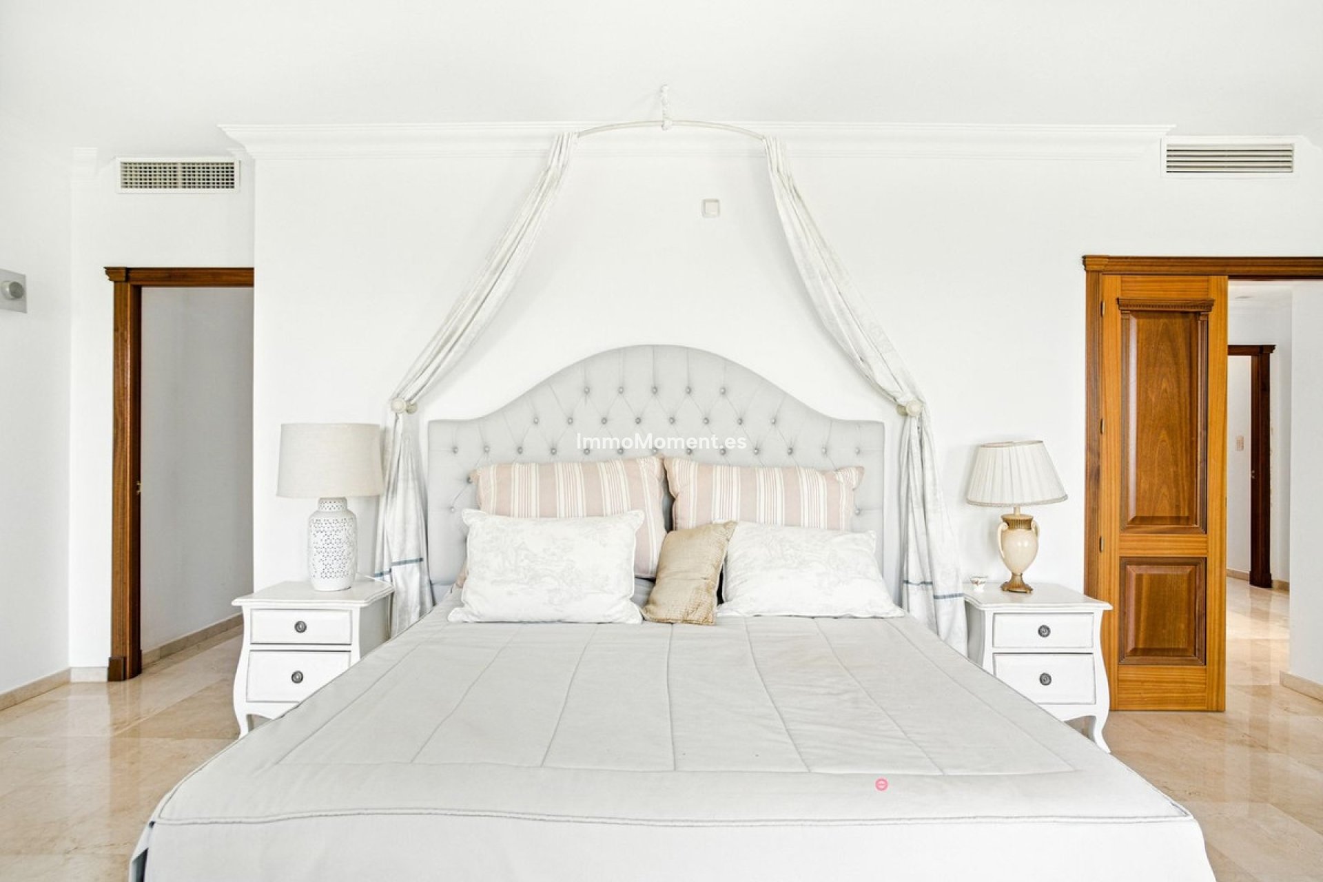 Bestaande woning - Vrijstaande villa - Binnenland  - Alhaurín el Grande Centro