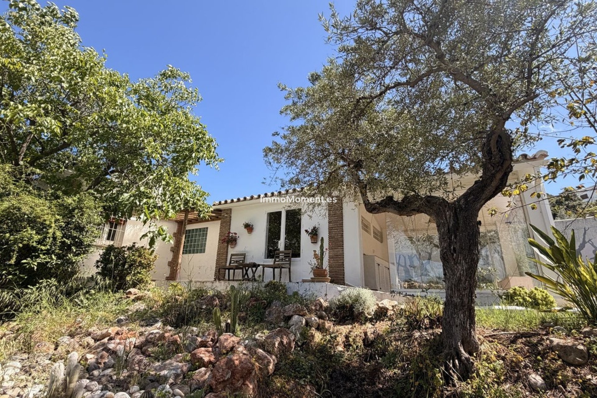 Bestaande woning - Vrijstaande villa - Binnenland  - Alhaurín el Grande Centro