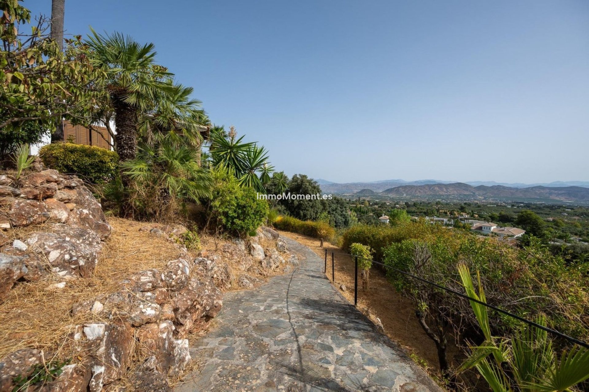 Bestaande woning - Vrijstaande villa - Binnenland  - Alhaurín el Grande Centro